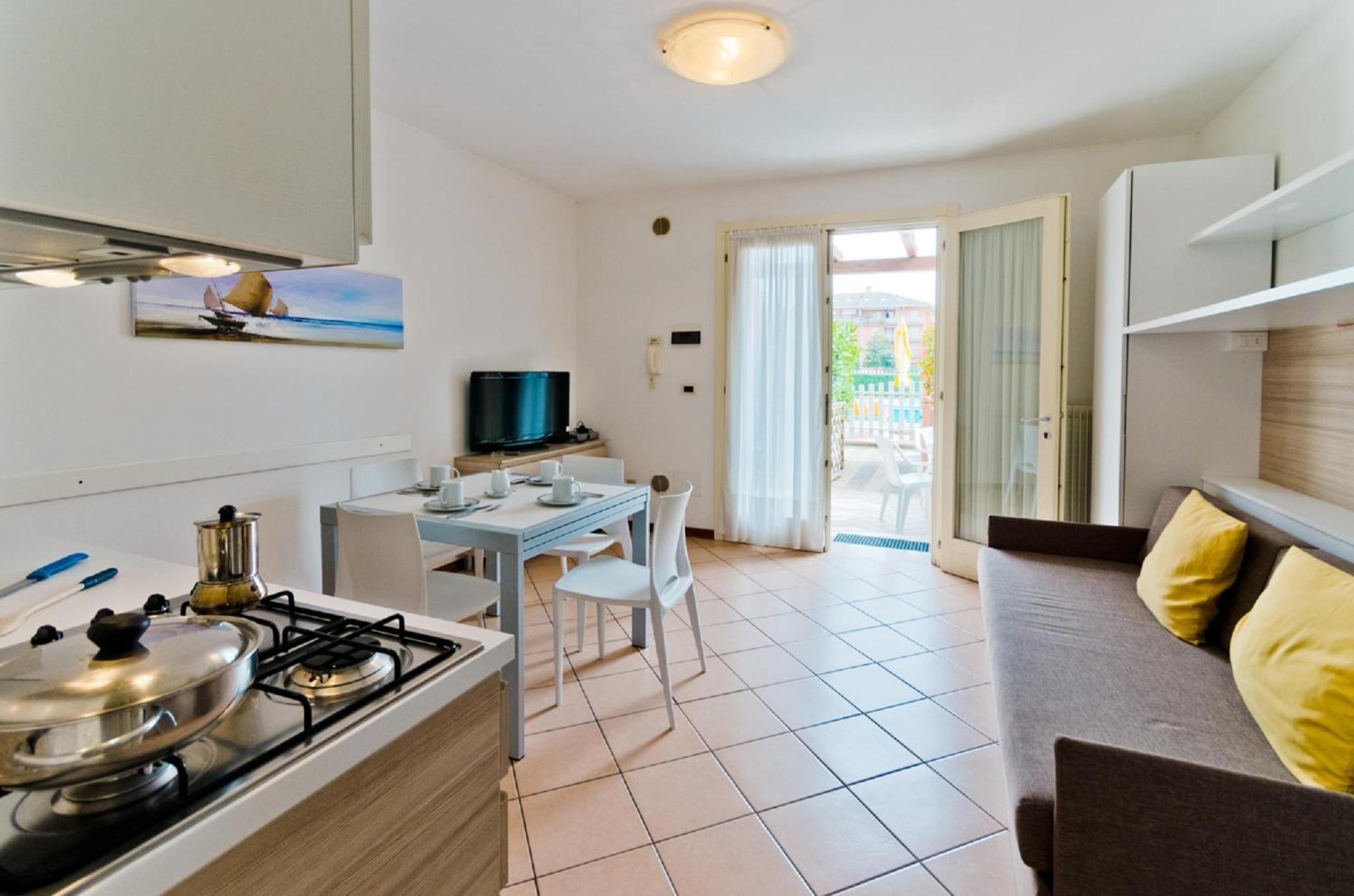 One-Bedroom Apartment (5 Adults) - Photo 5