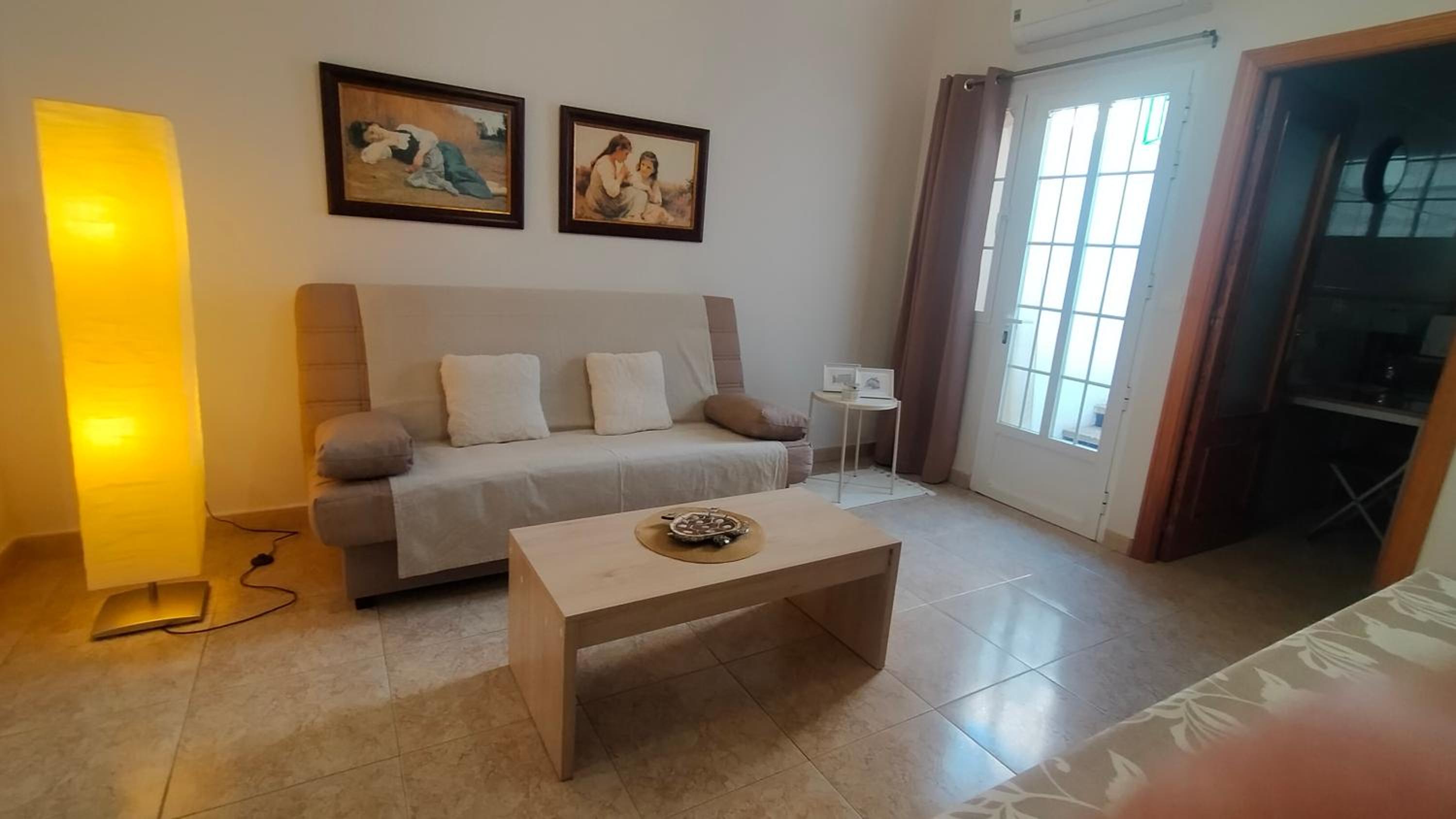 One-Bedroom Apartment - Photo 10