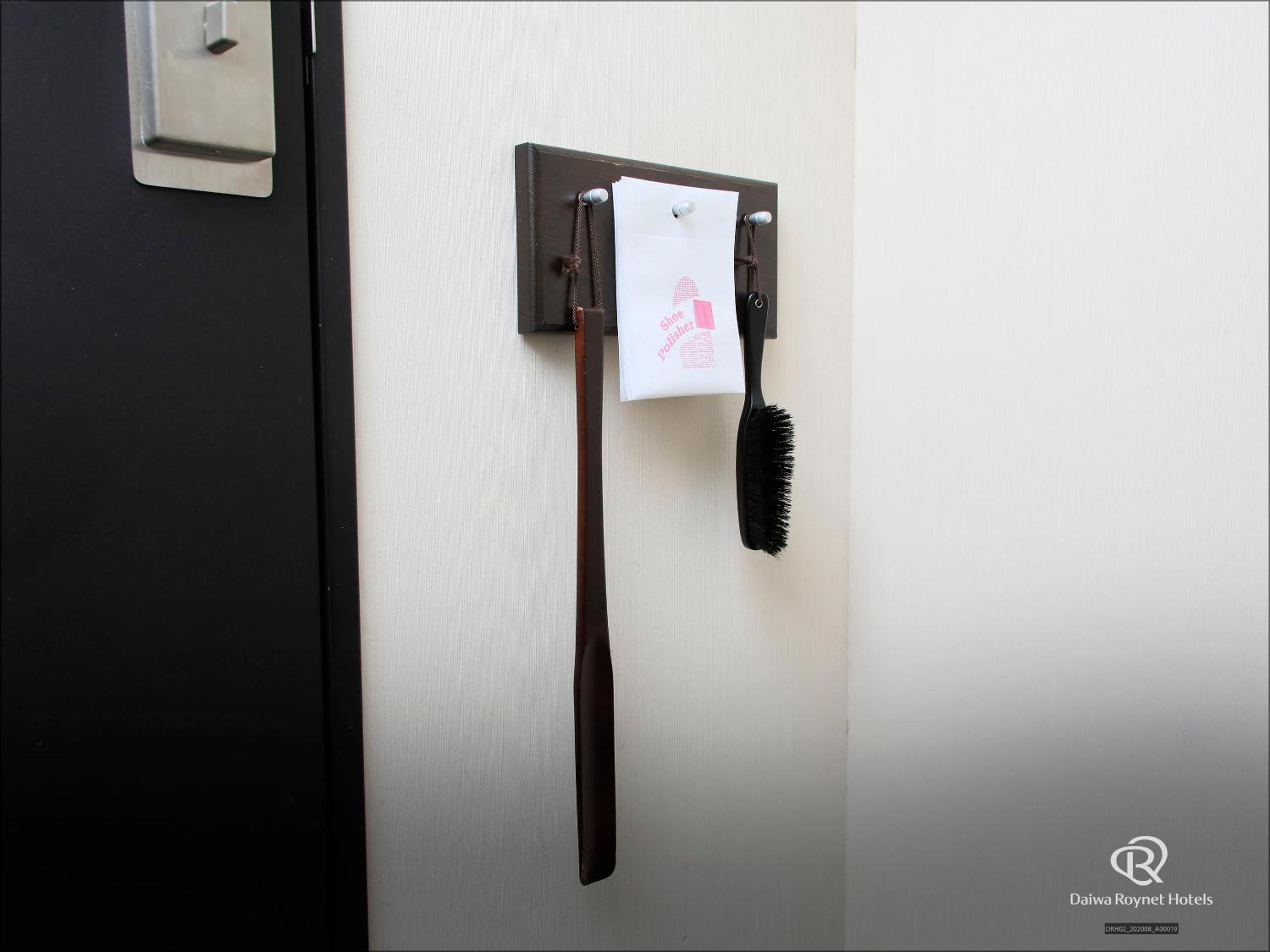 Standard Double Room - Non-Smoking - Photo 6