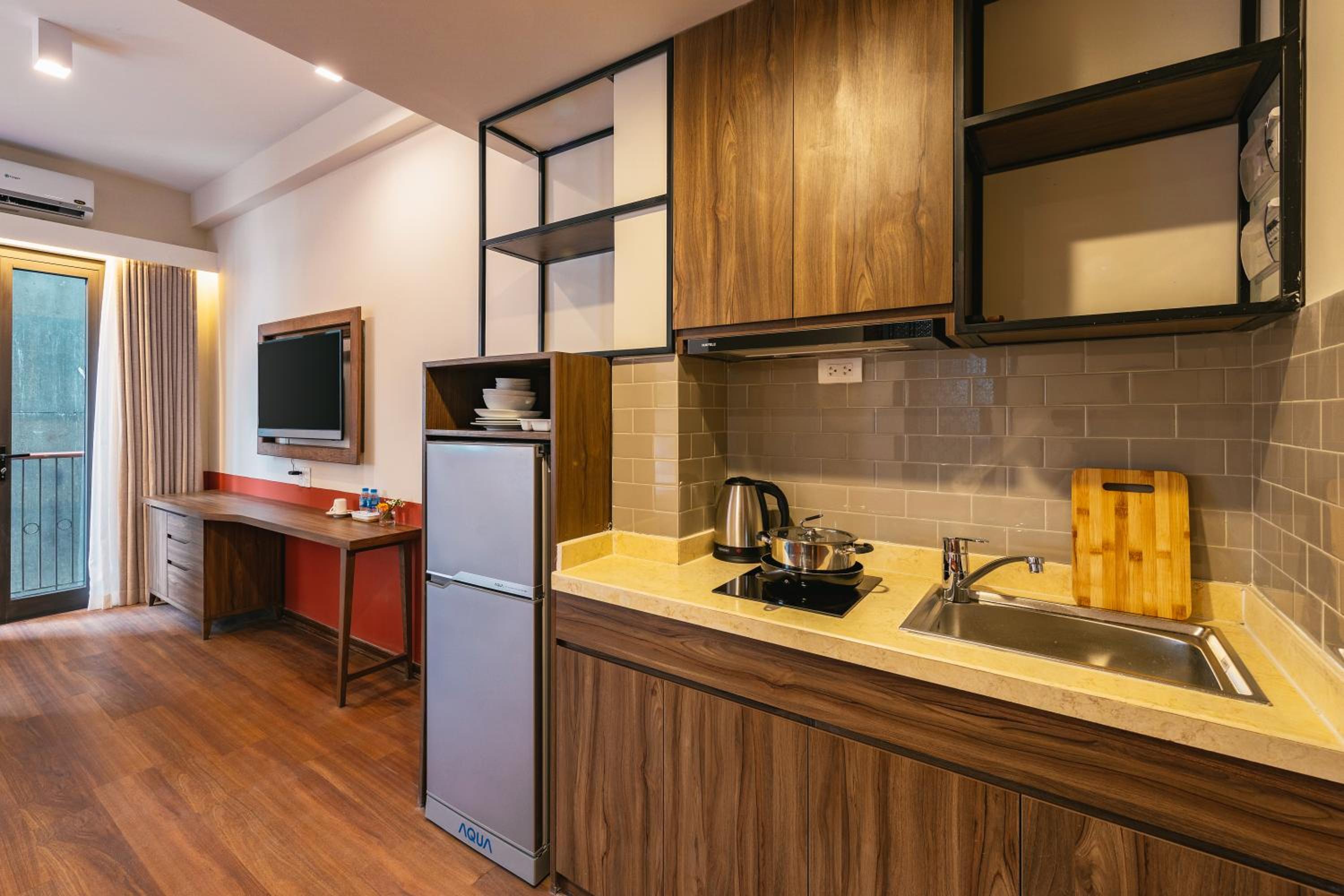 Superior Studio - Photo 11