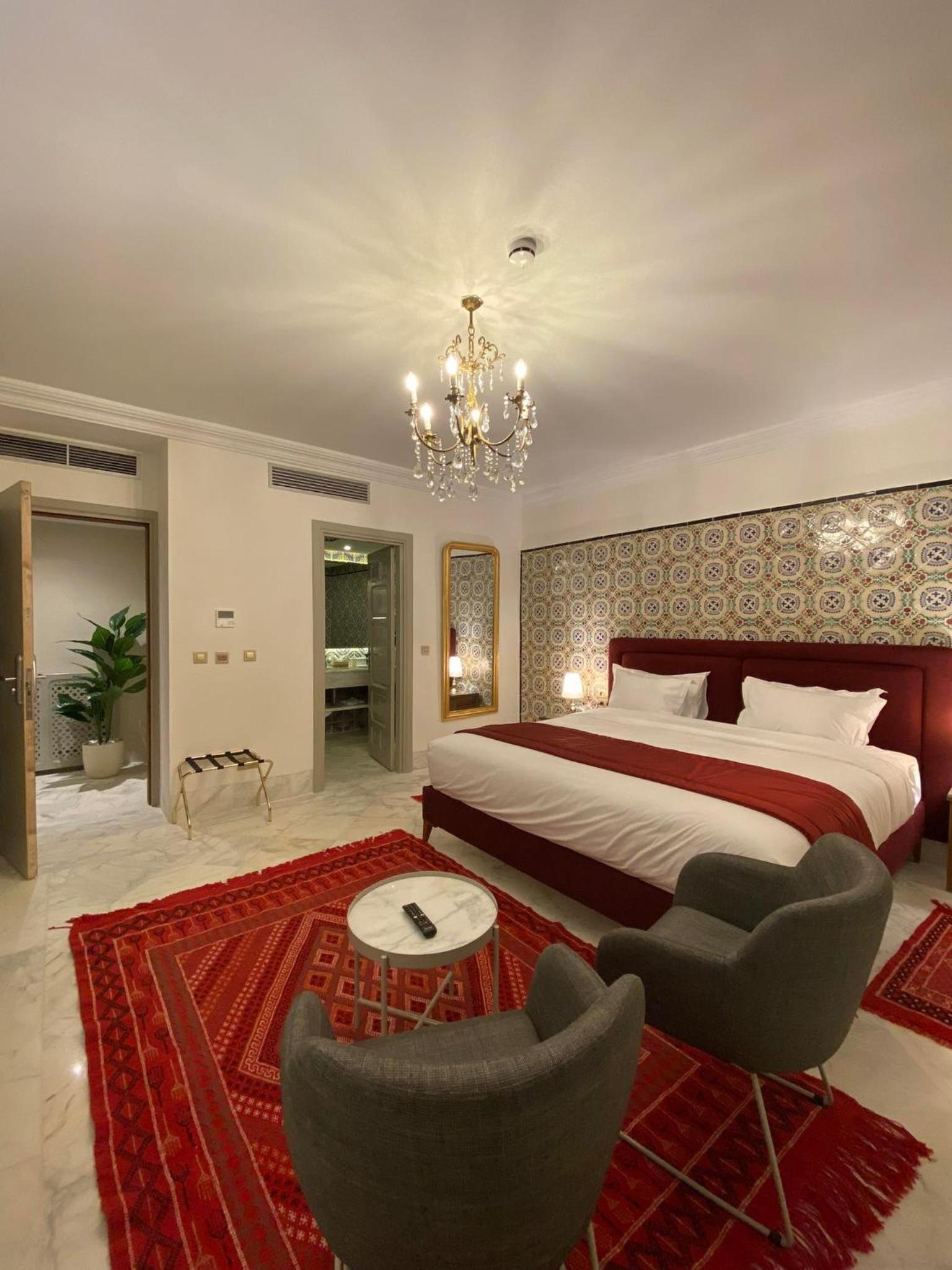 King Room with Pool View photo 2