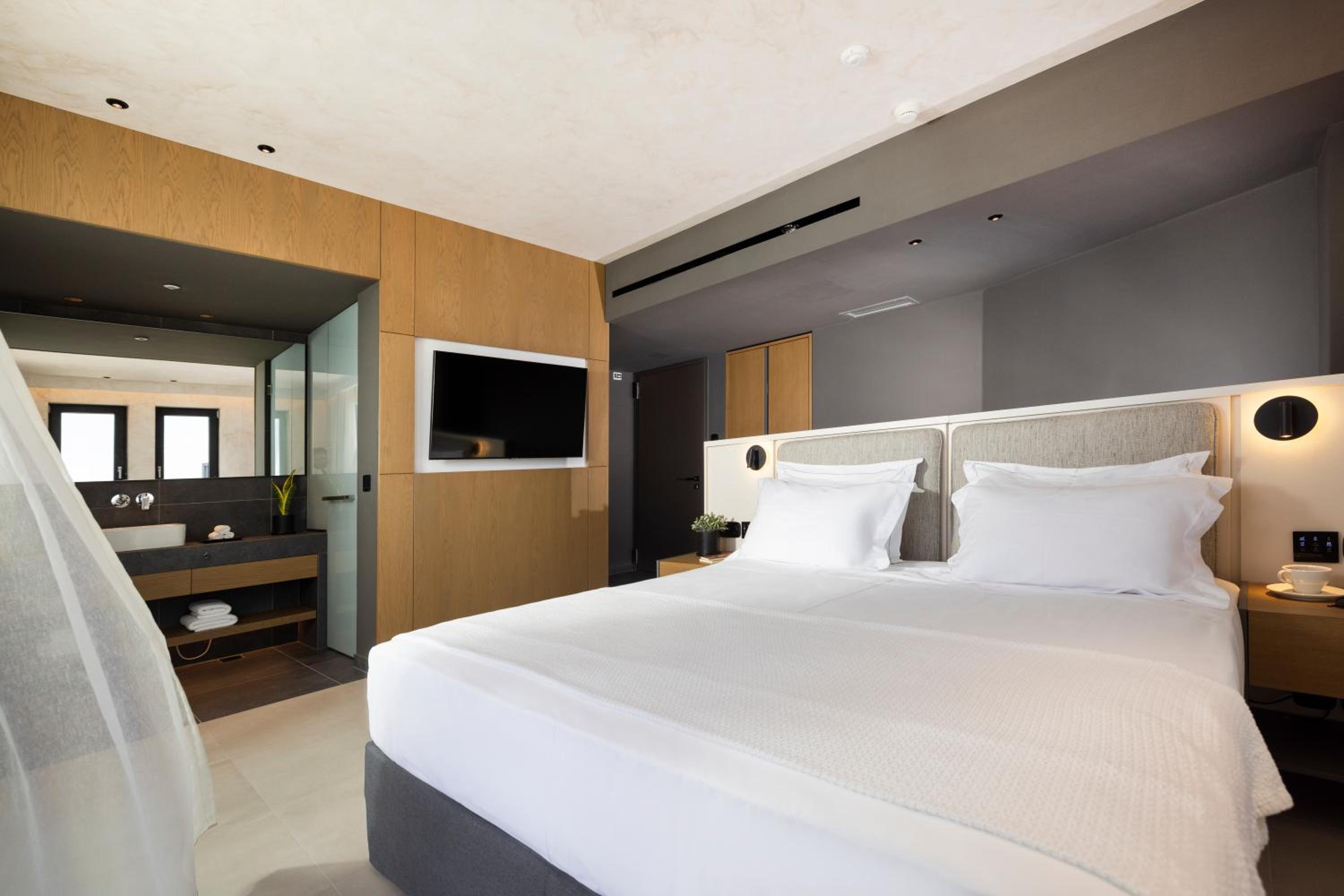 Junior Suite with Sea View photo 3