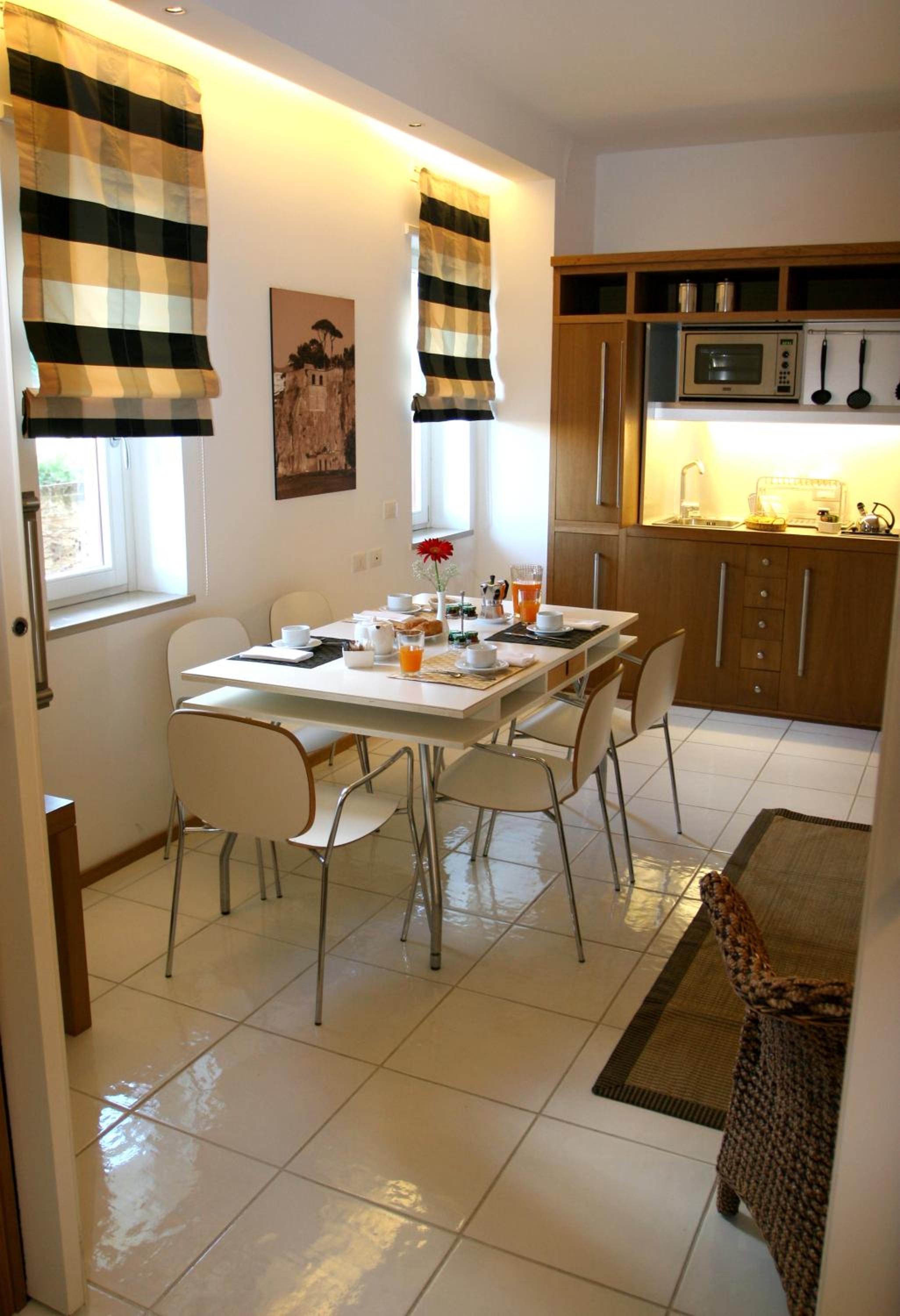Deluxe Apartment