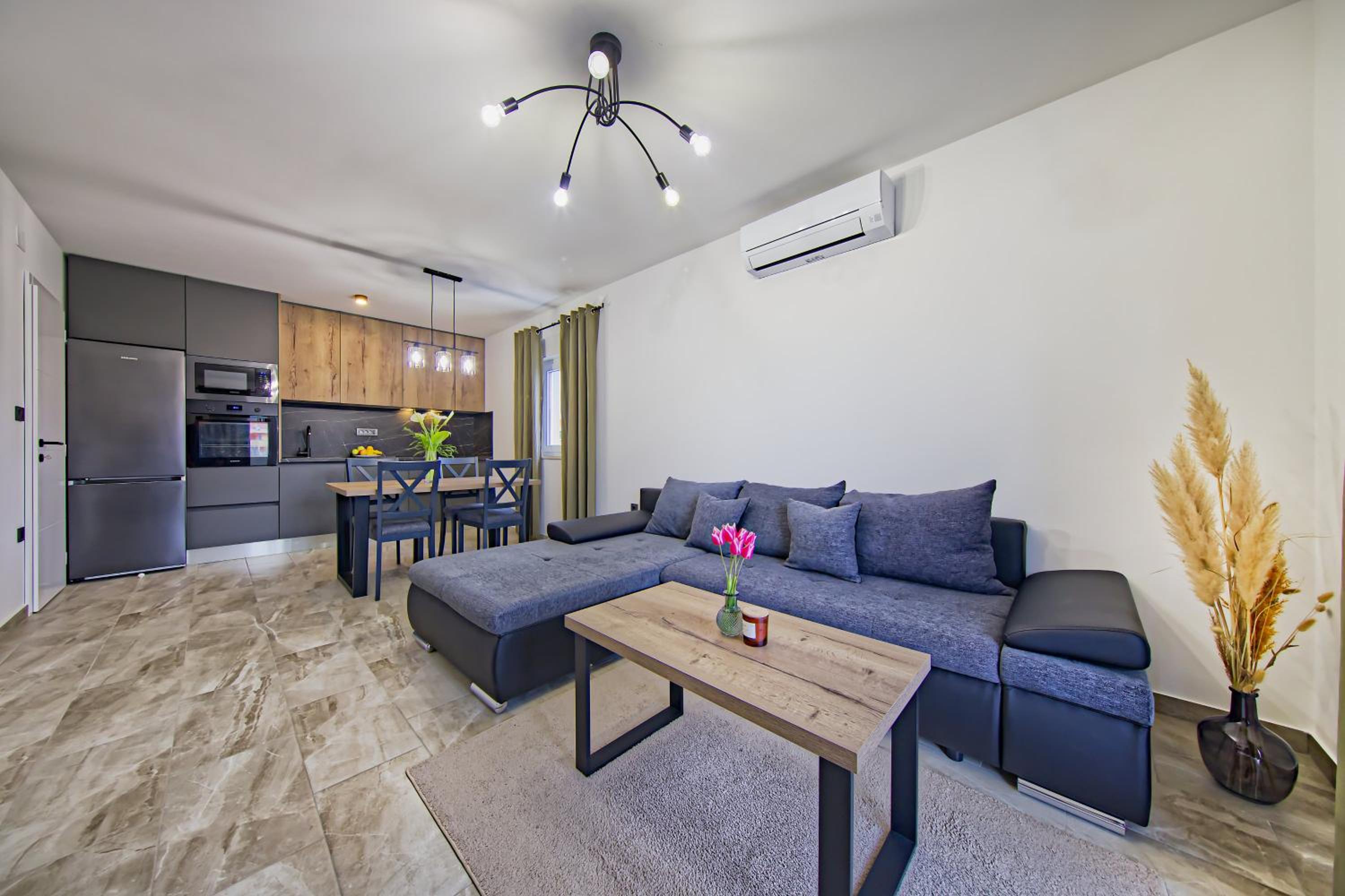 Apartment with Balcony