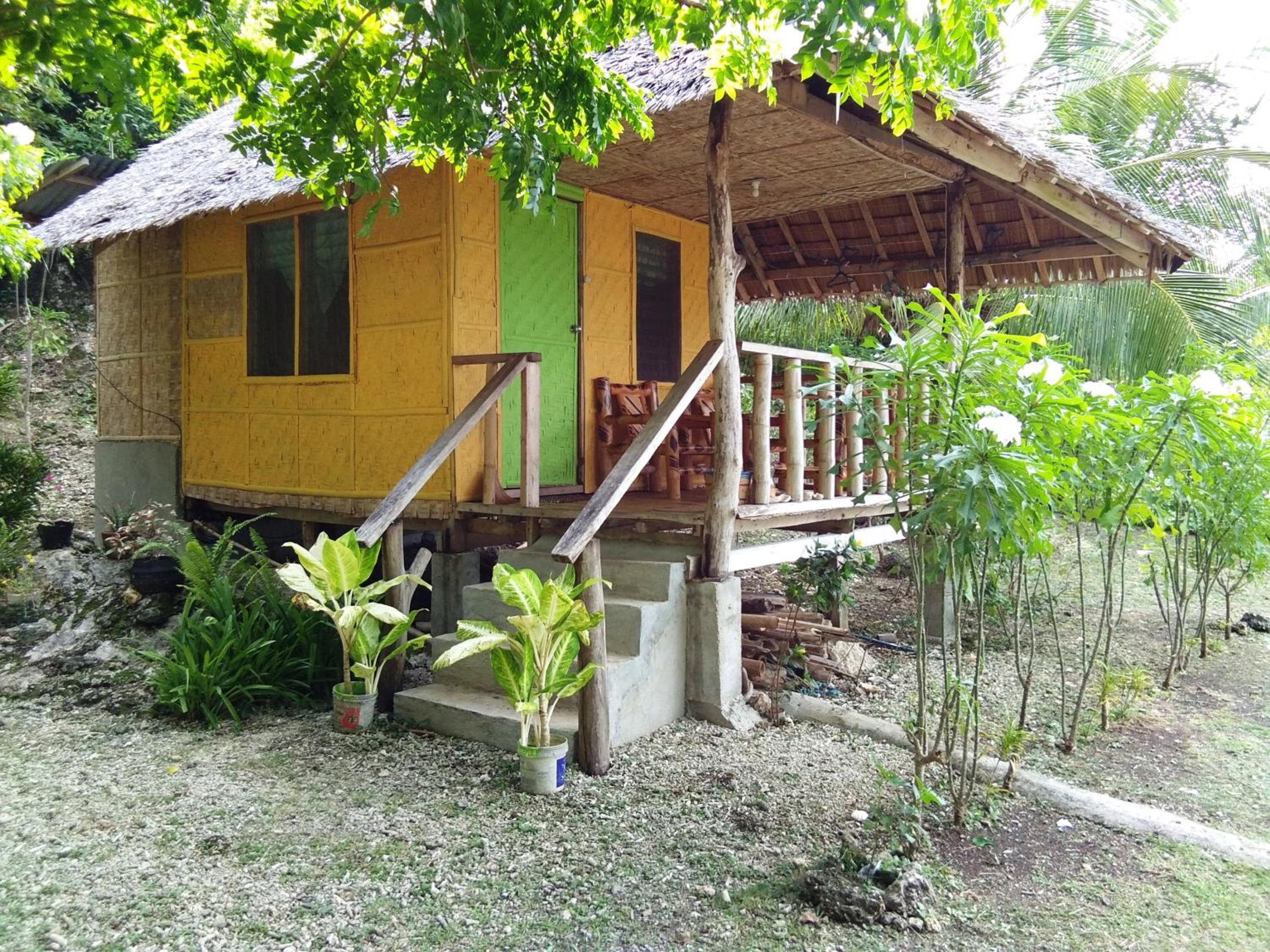Double Room with Balcony and Sea View - Photo 2