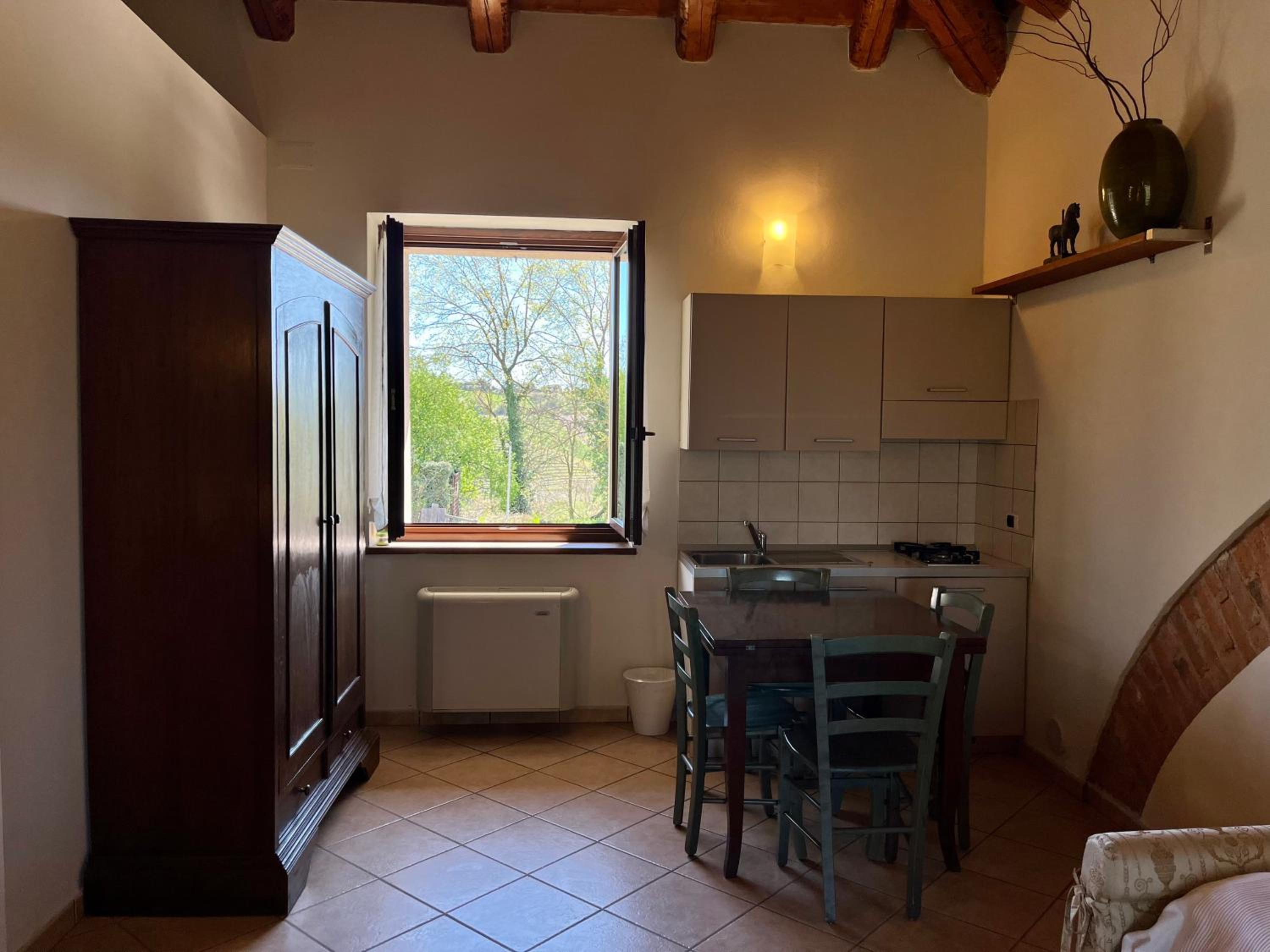 Quadruple Room with Garden View - Photo 3