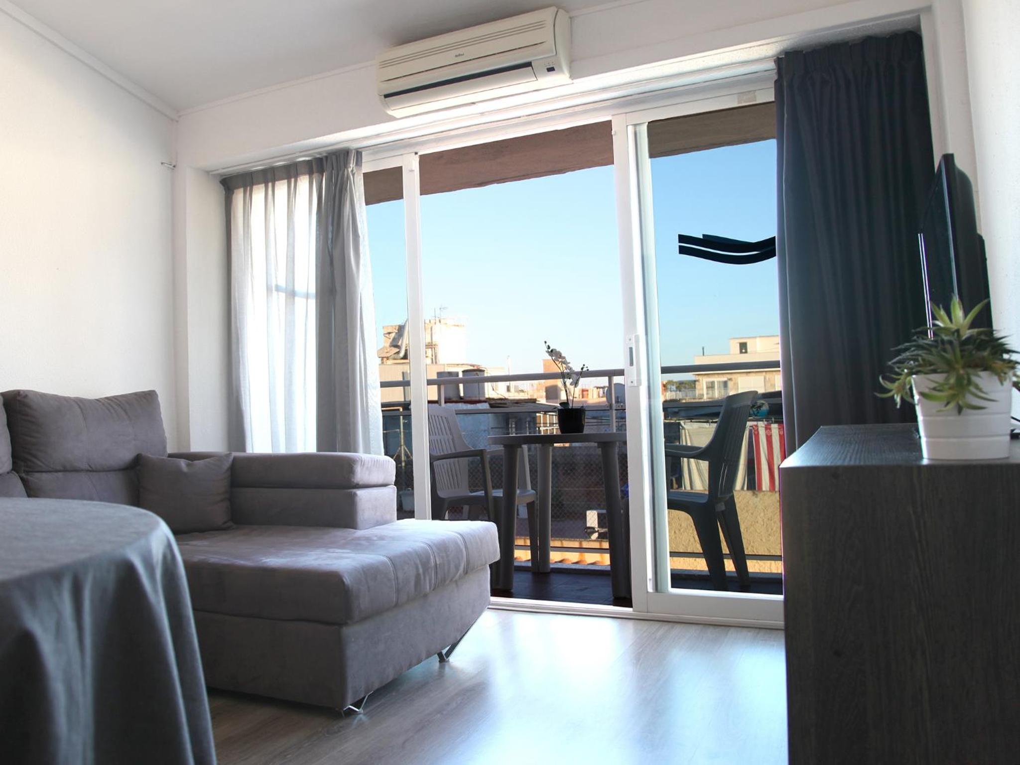 Two Bedroom Family Apartment - Photo 3
