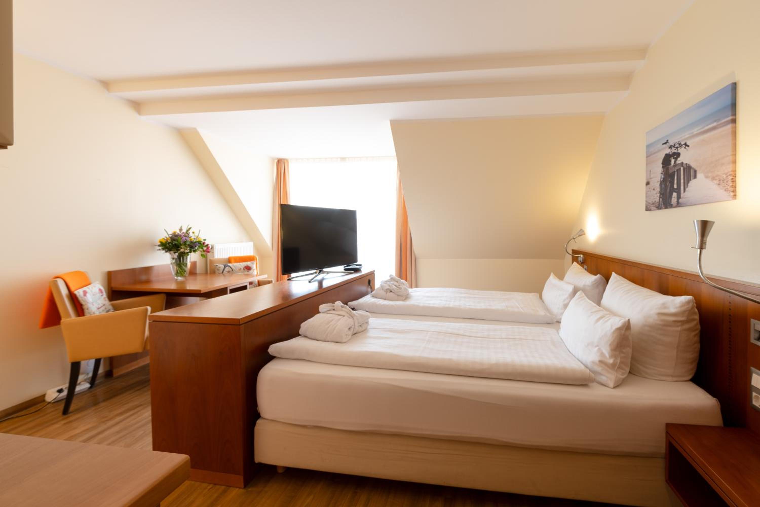 One Bedroom Apartment - Double Bed - Photo 1