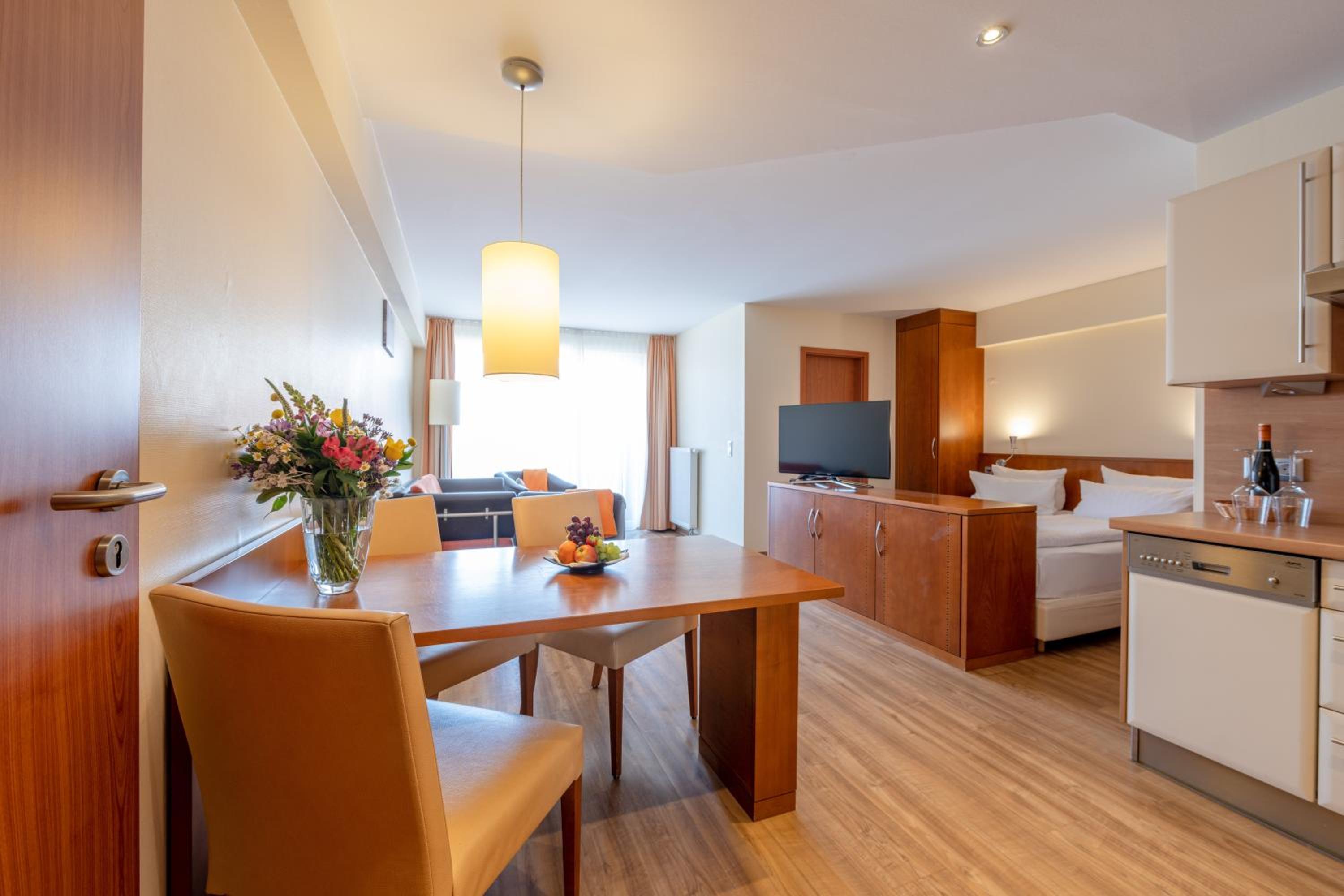 Apartment (4 Adults) - Photo 4