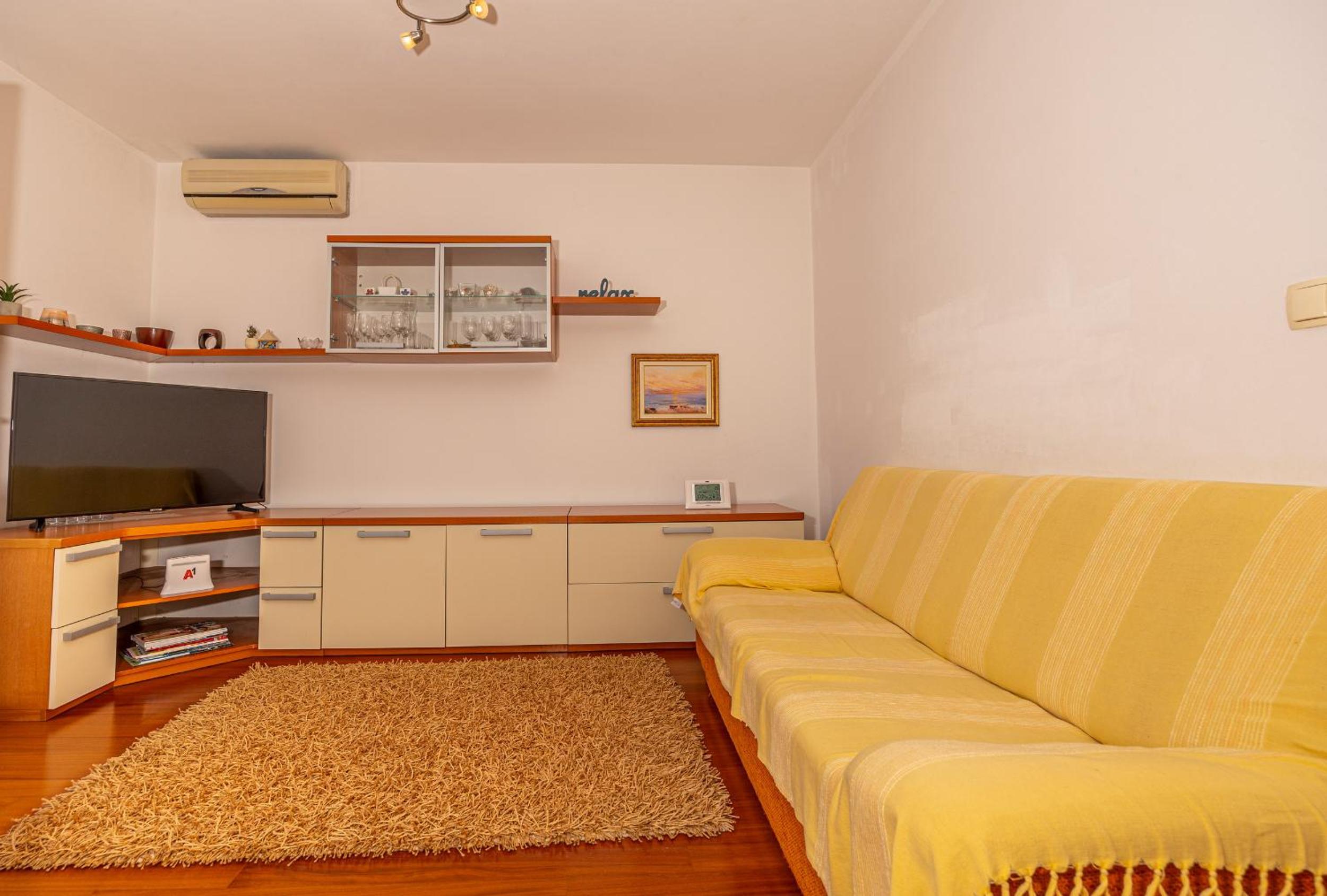 Two-Bedroom Apartment photo 3
