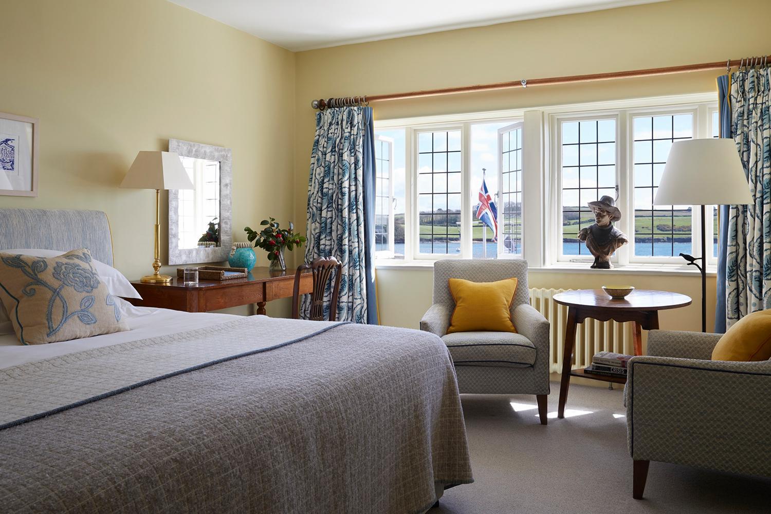 Deluxe Double or Twin Room with Sea View