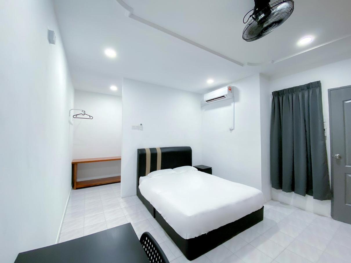 Deluxe Double Room photo 3