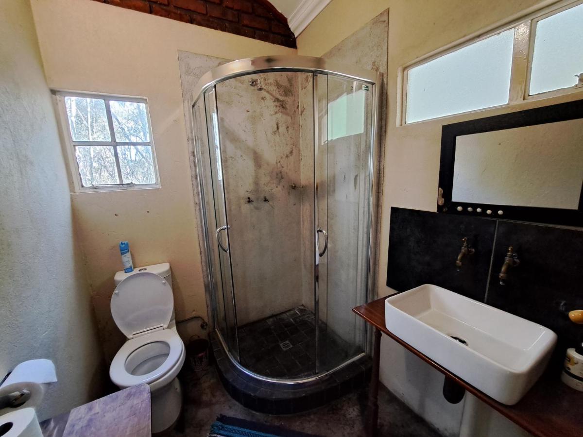 Double or Twin Room with Shower photo 2