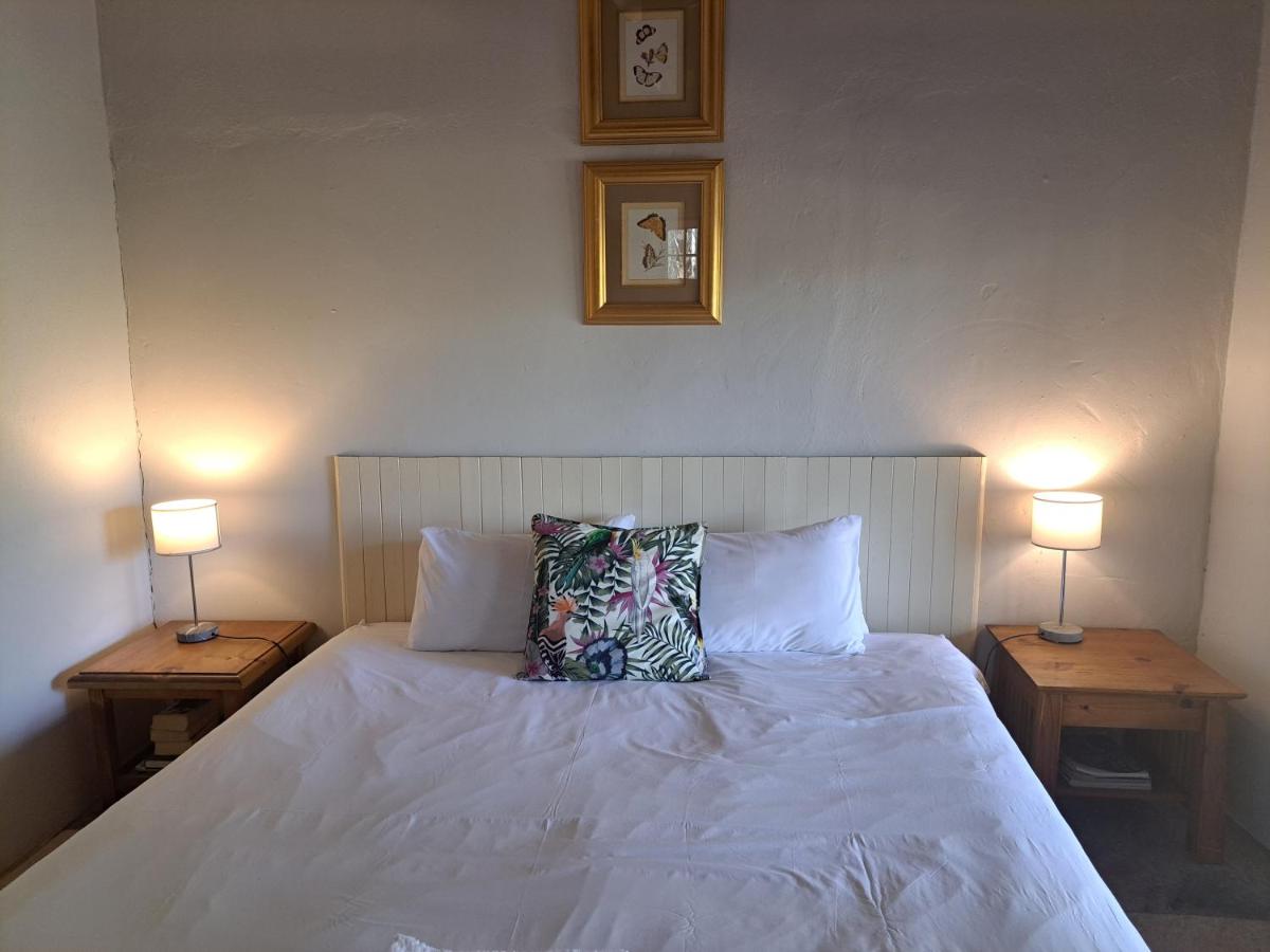 Double or Twin Room with Shower photo 3