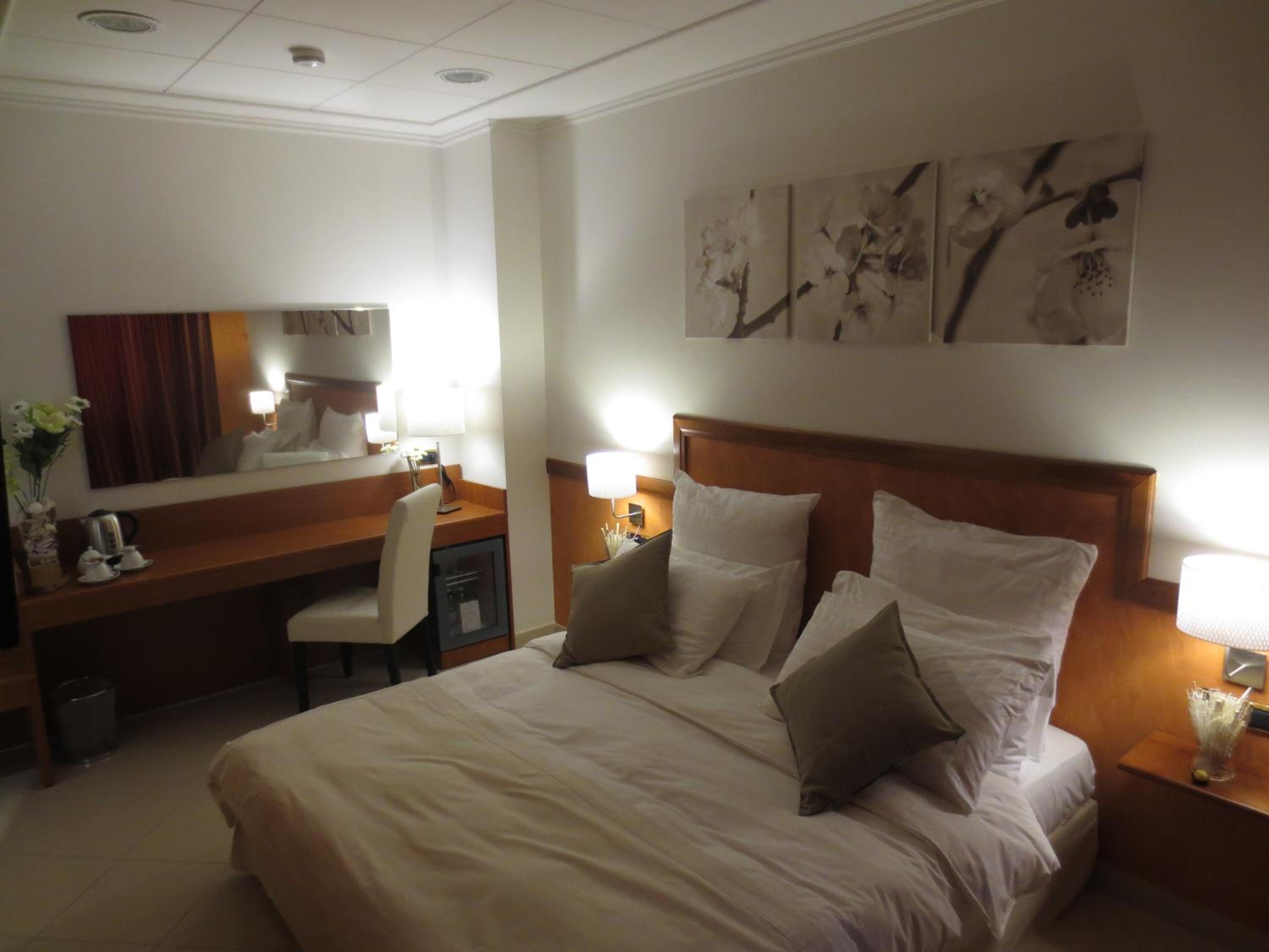 King Suite with Whirlpool