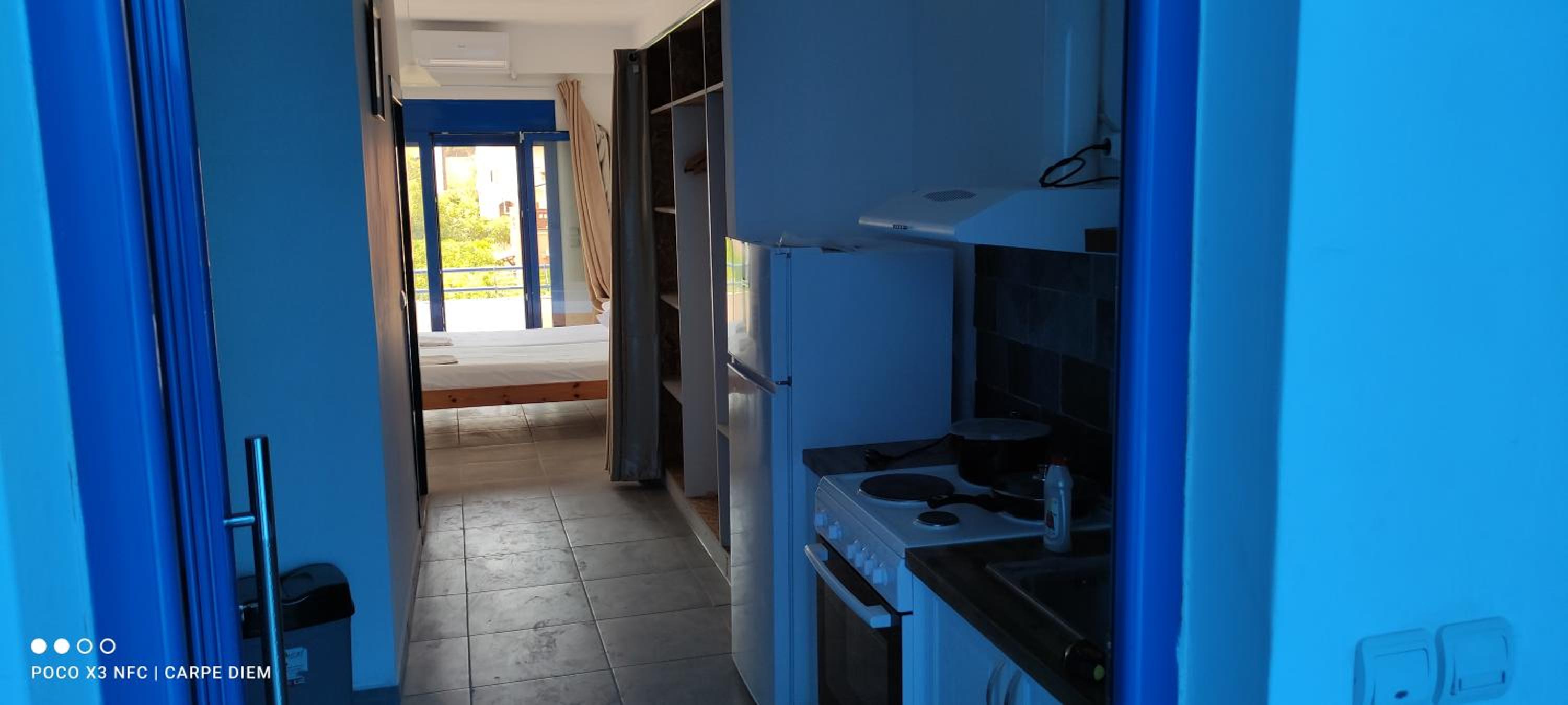 Apartment with Mountain View photo 3