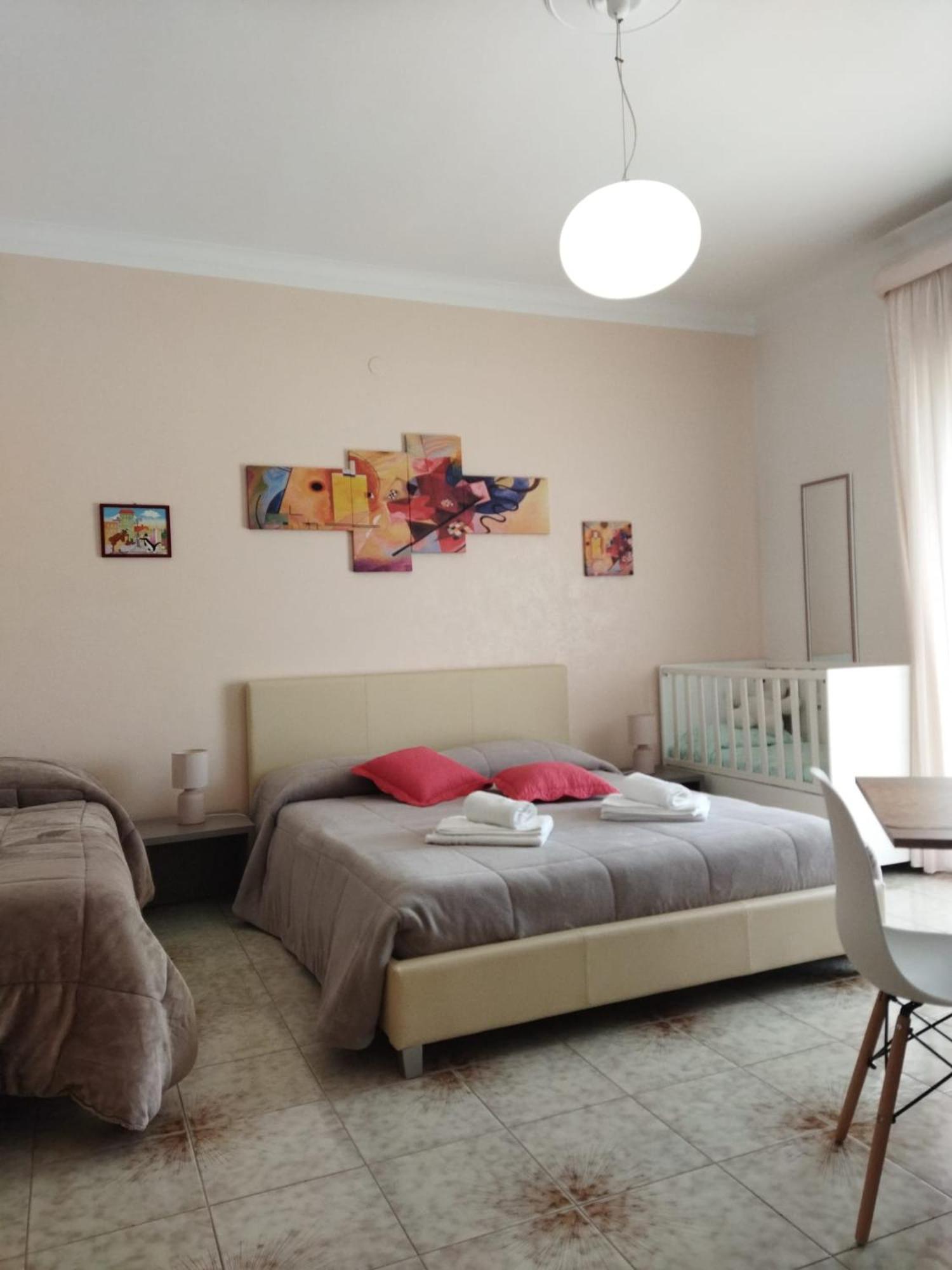 Family Room - Photo 1