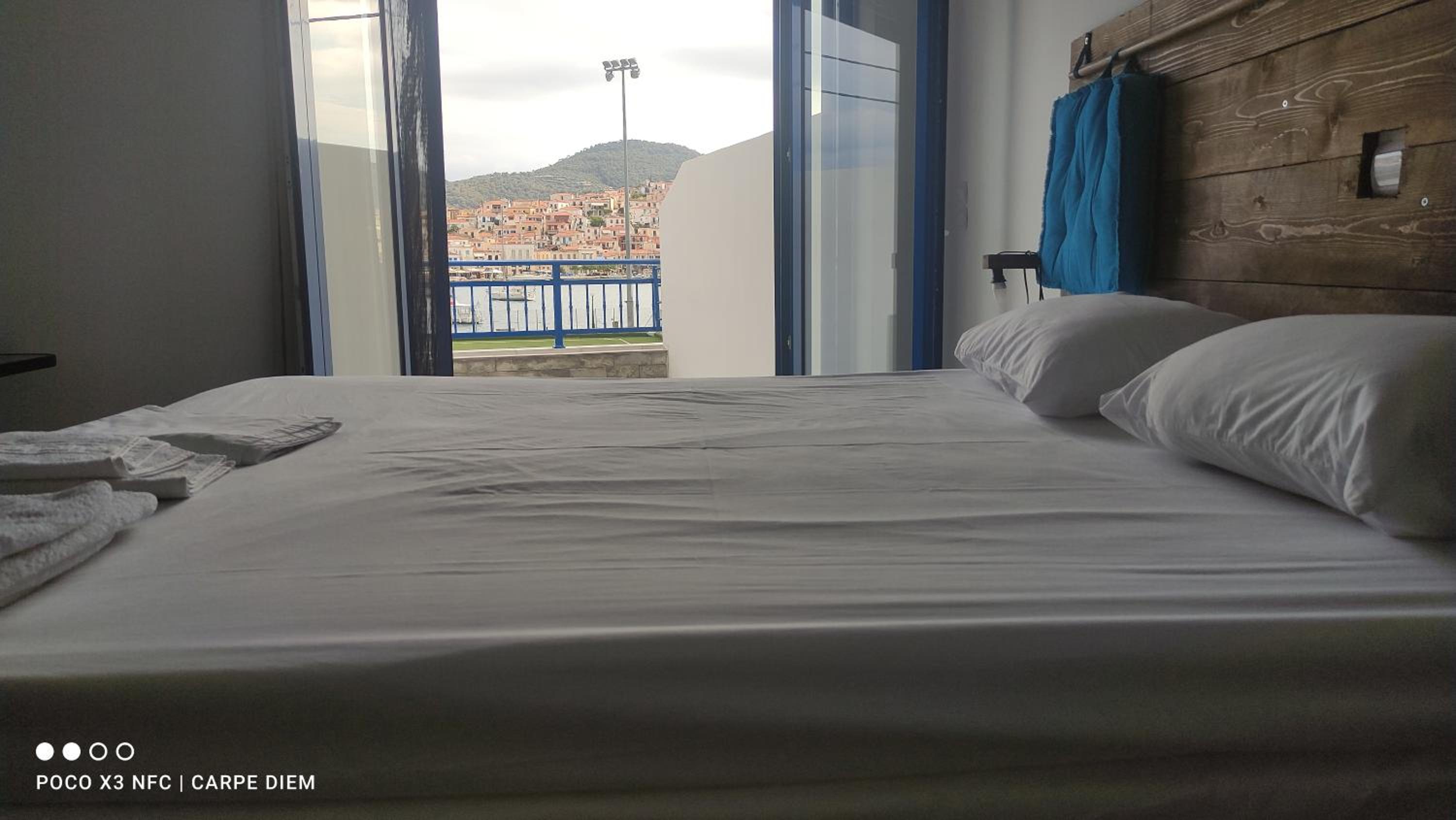 Double or Twin Room with Sea View photo 1