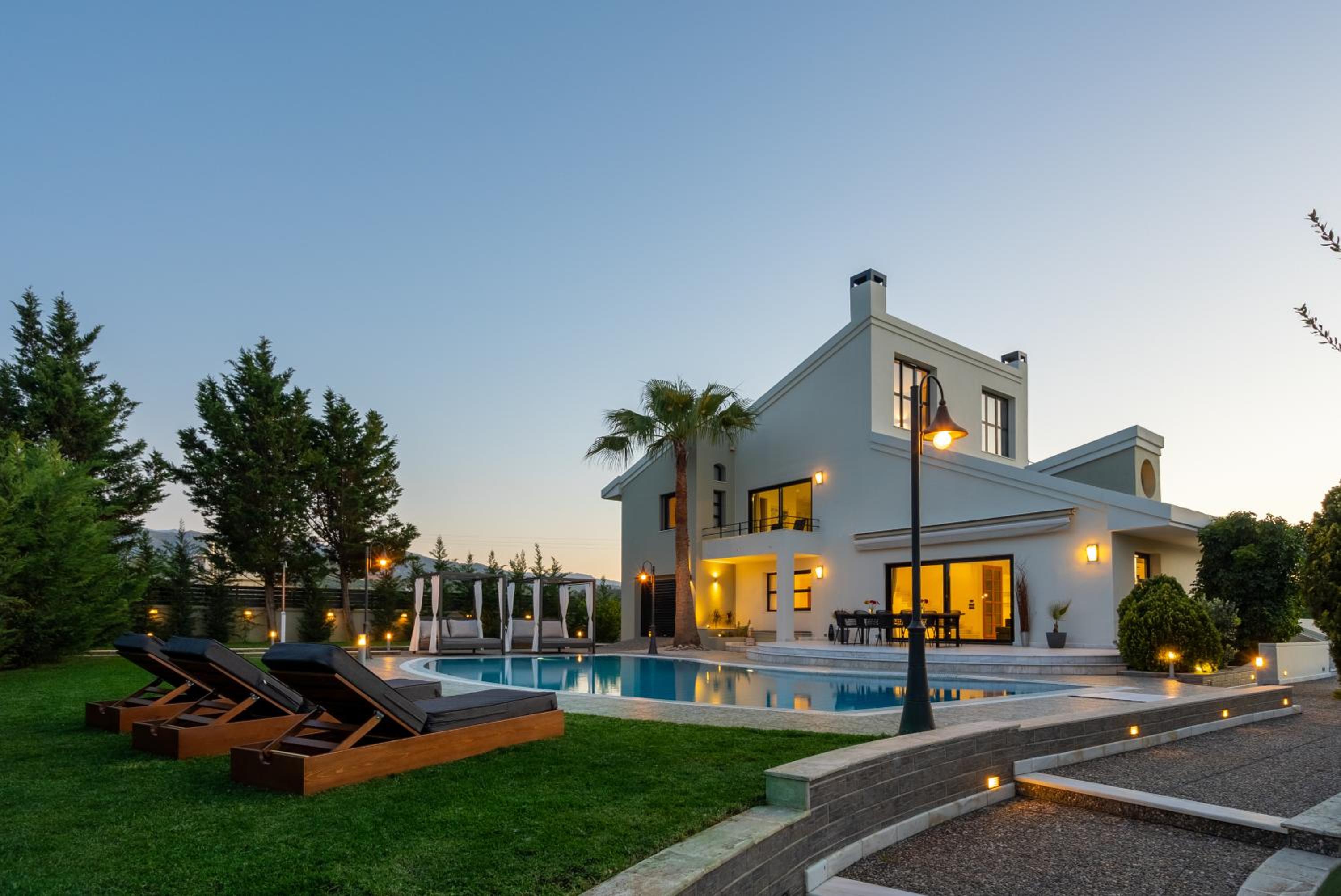 Villa photo 3