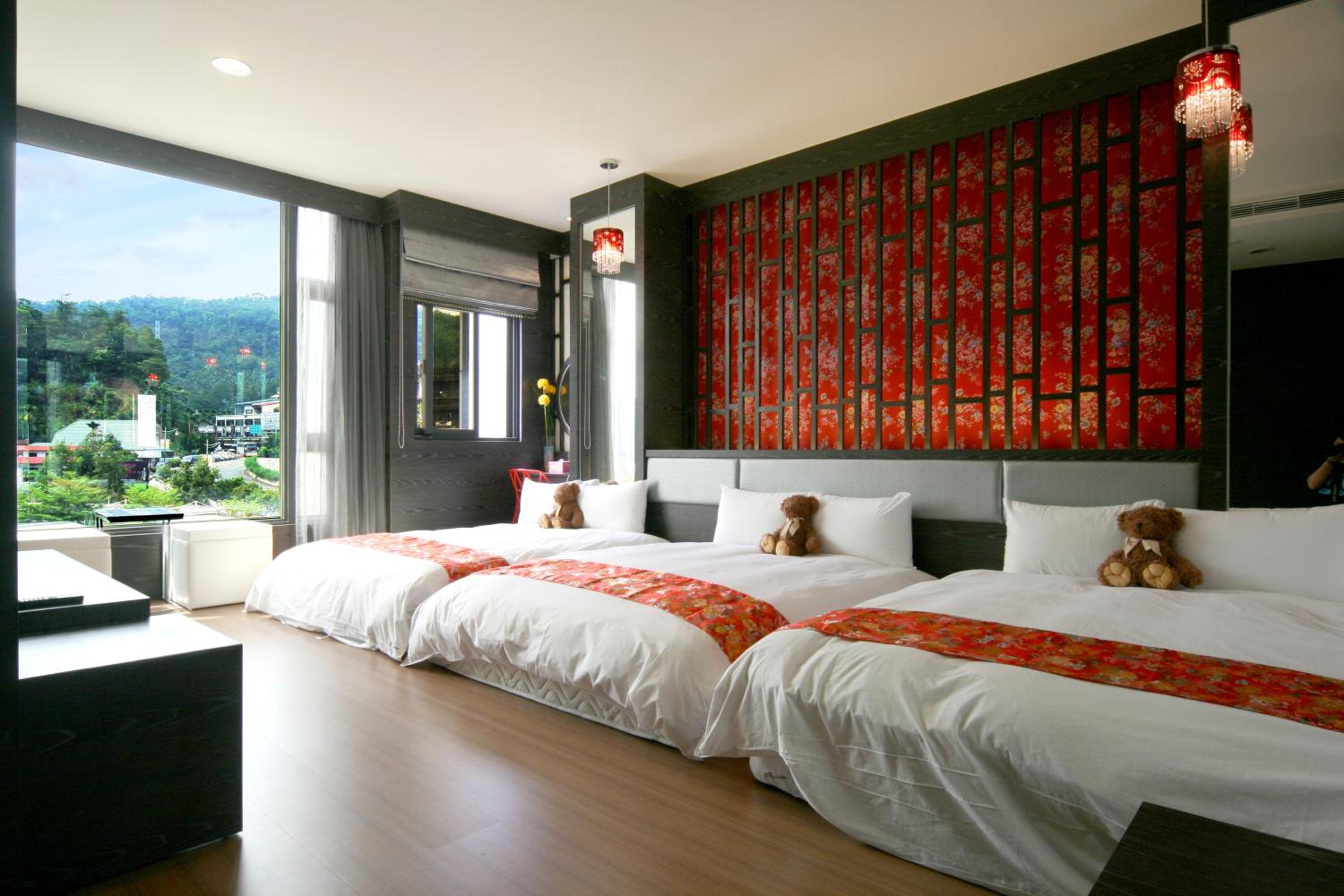 Deluxe Family Room (6 Adults) - Photo 7