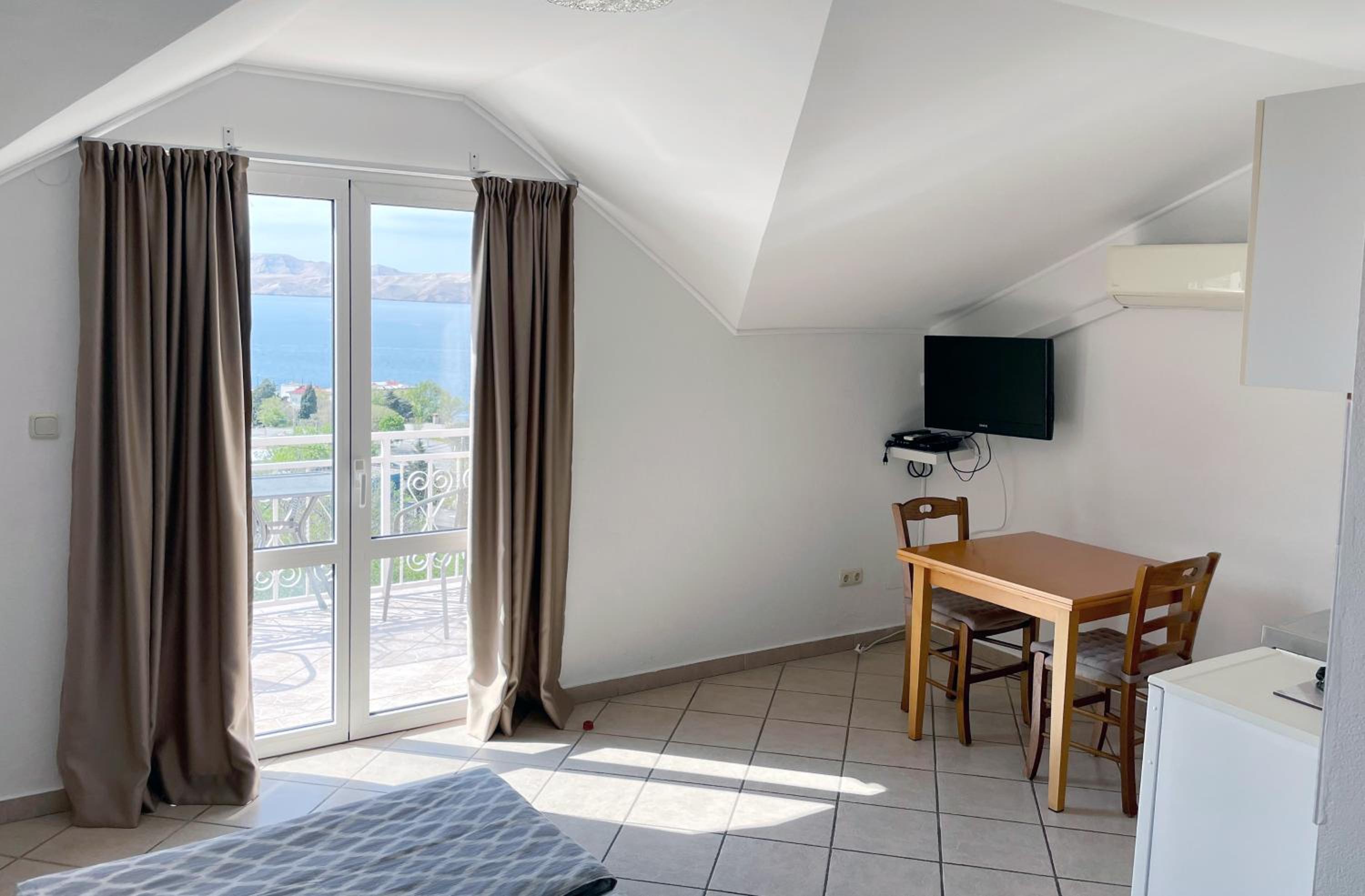 Studio with Sea View photo 3