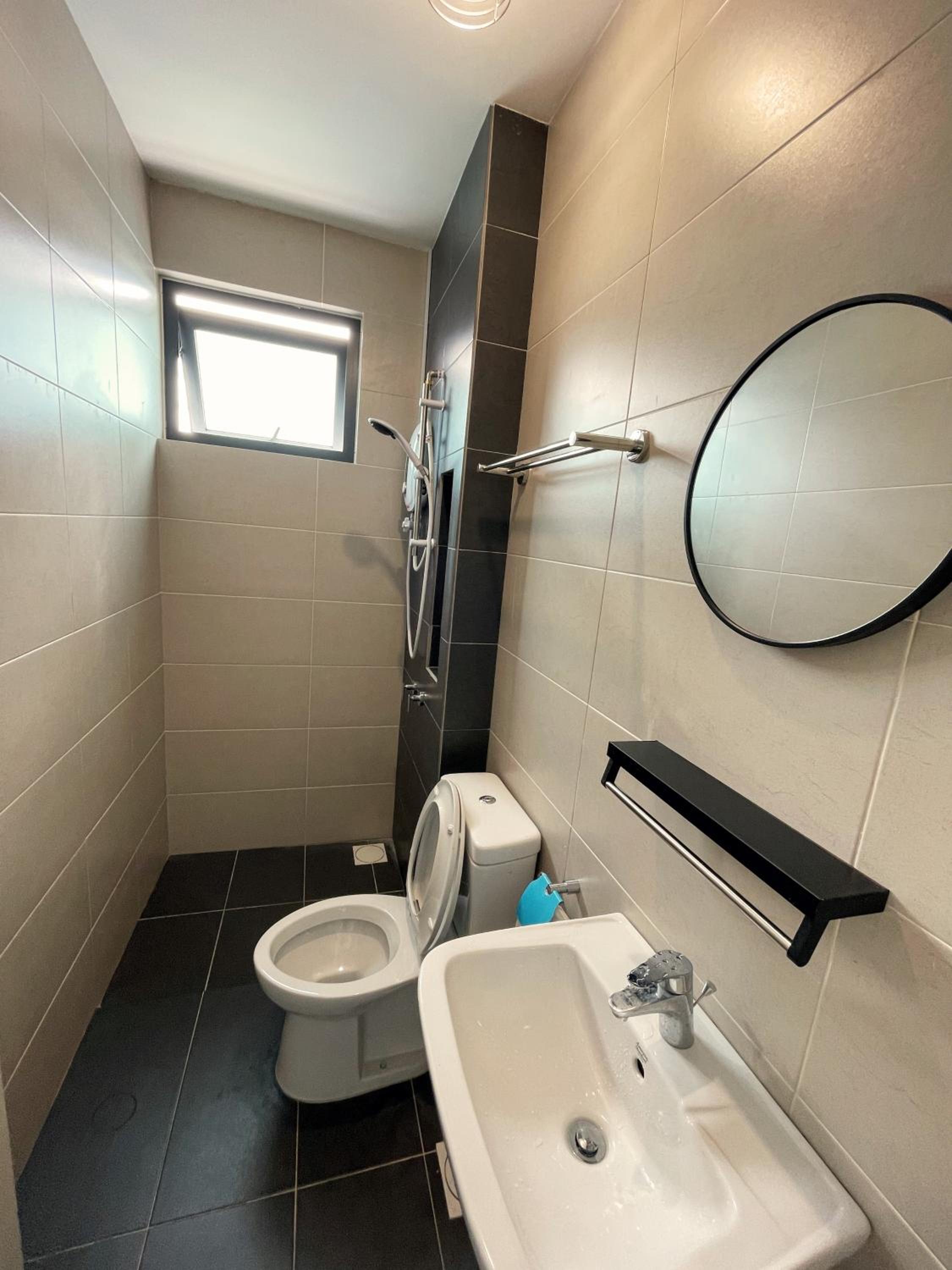 Three-Bedroom Apartment - Photo 11