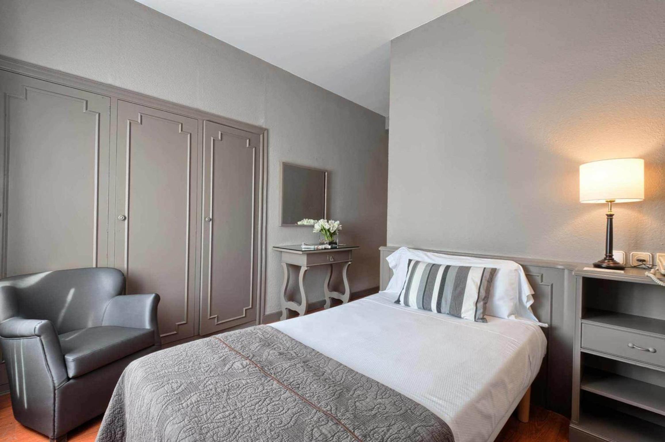 Single Room photo 3