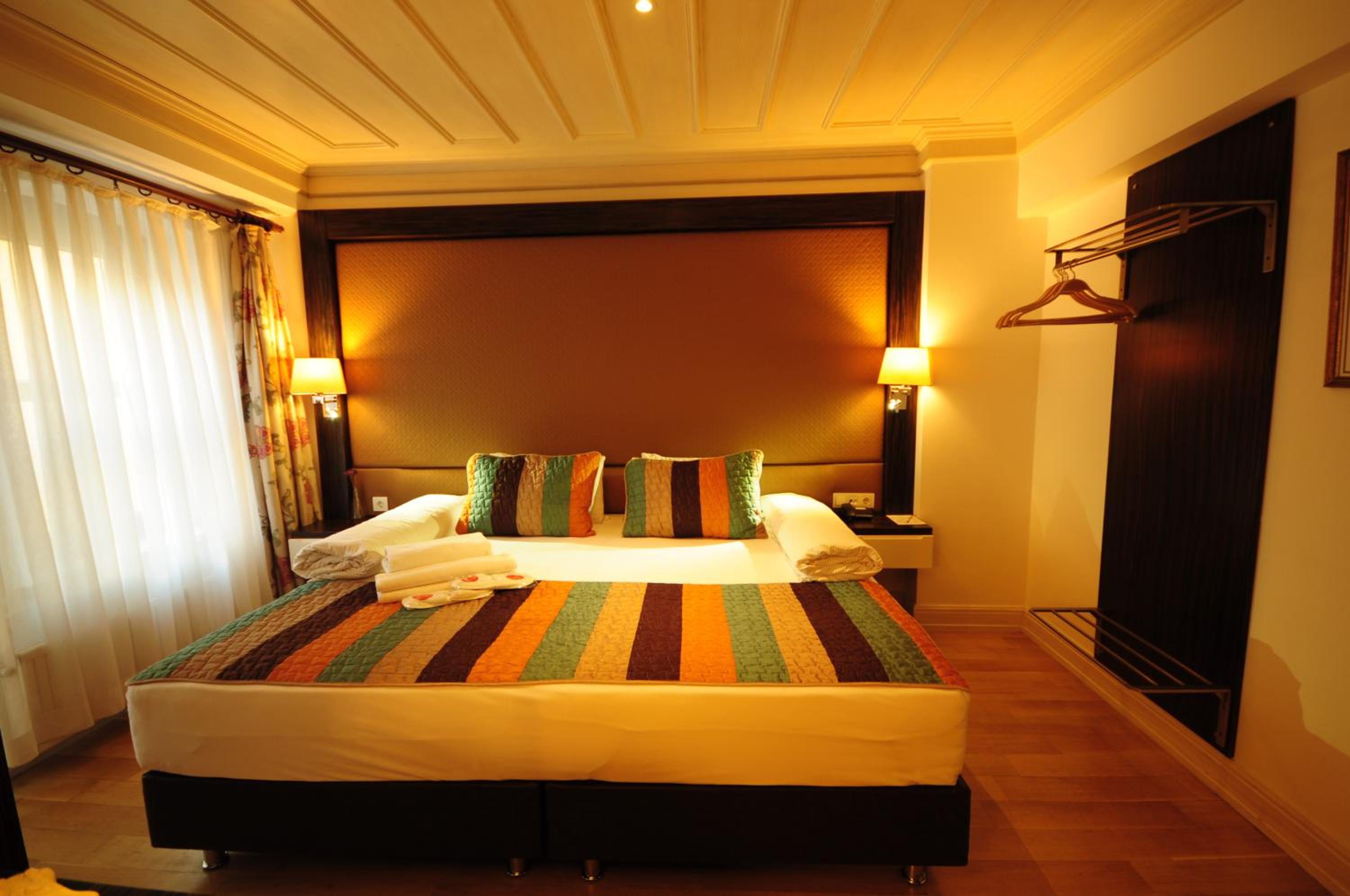 Superior Double or Twin Room photo 1