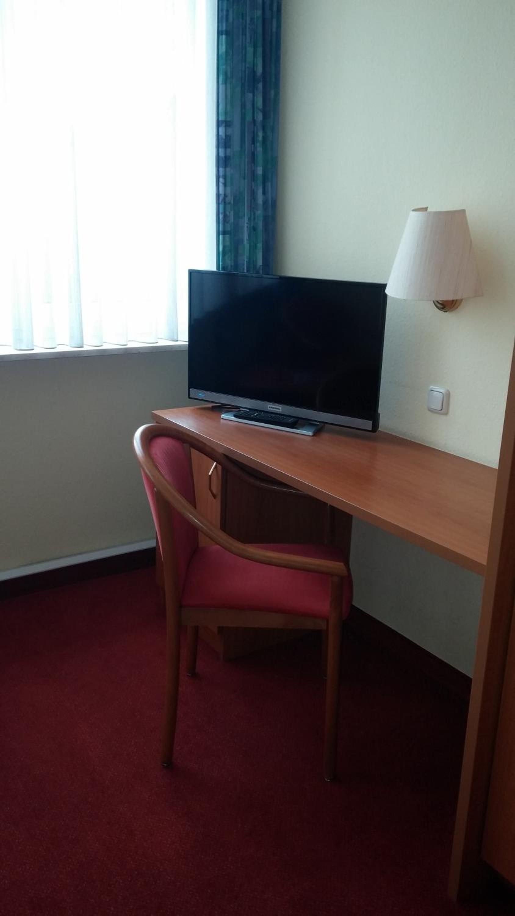 Single Room photo 2