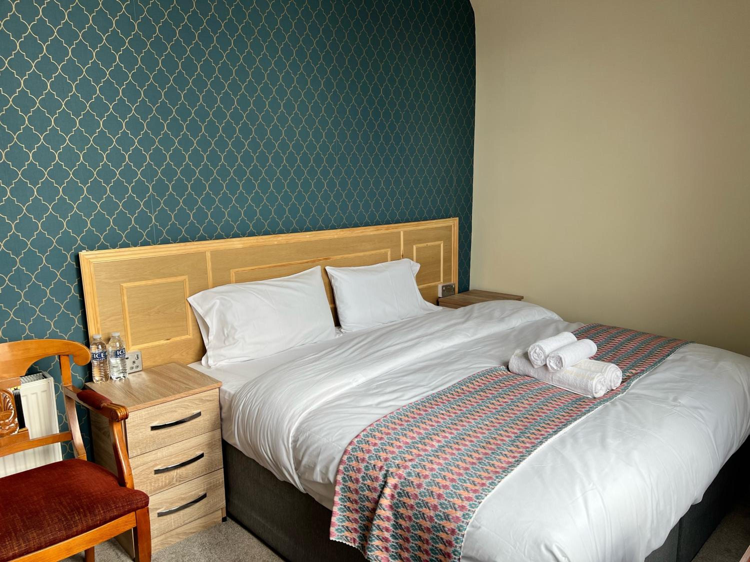 Deluxe King Room photo 1