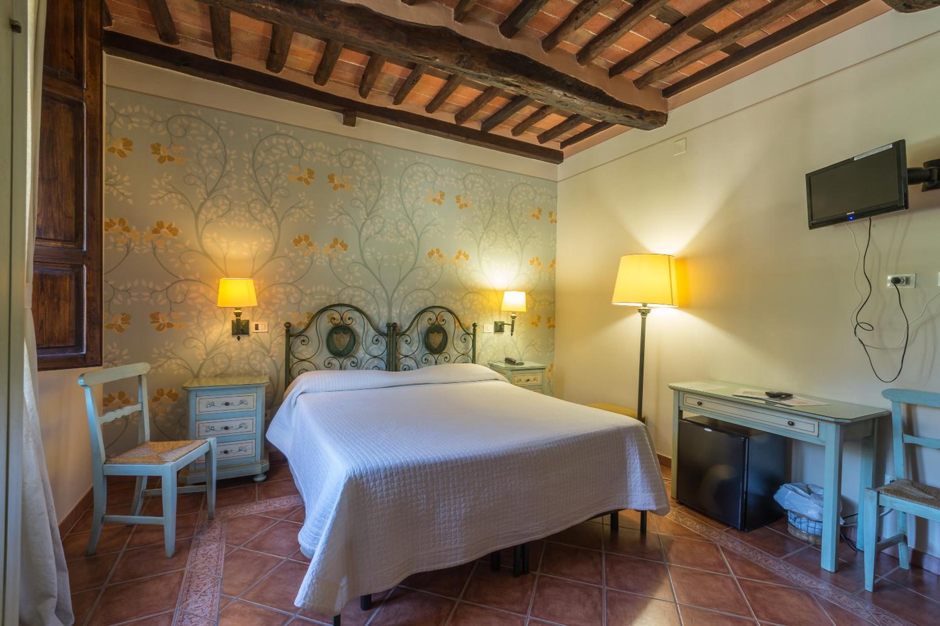 Triple Room - Photo 7