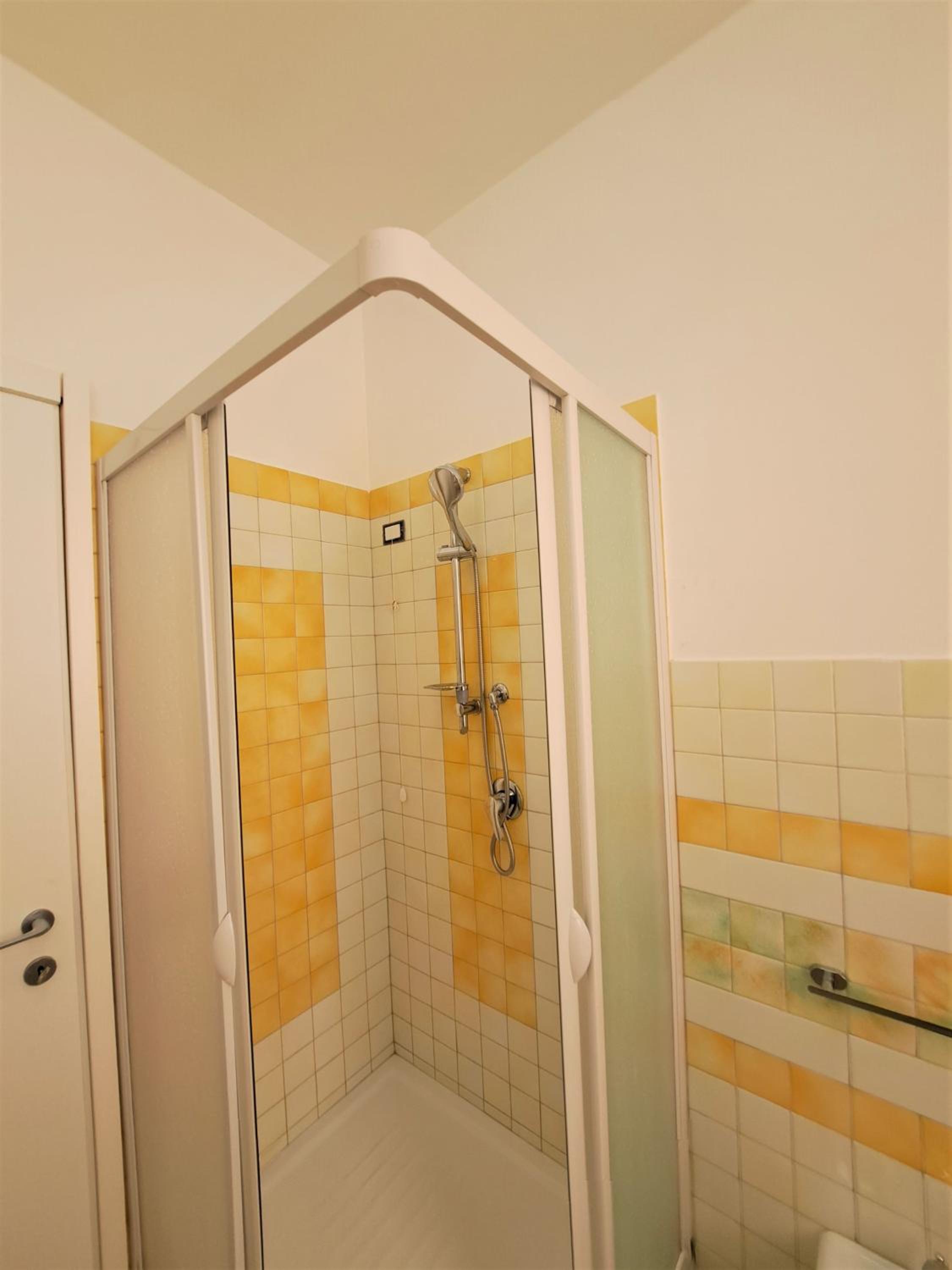 Deluxe Apartment photo 3
