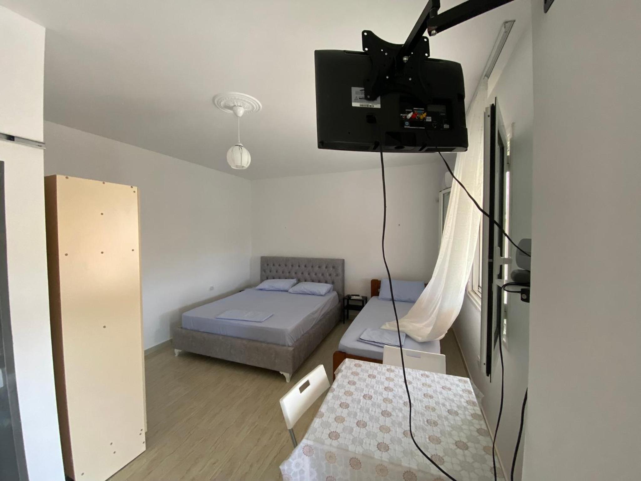 Studio Apartment photo 3