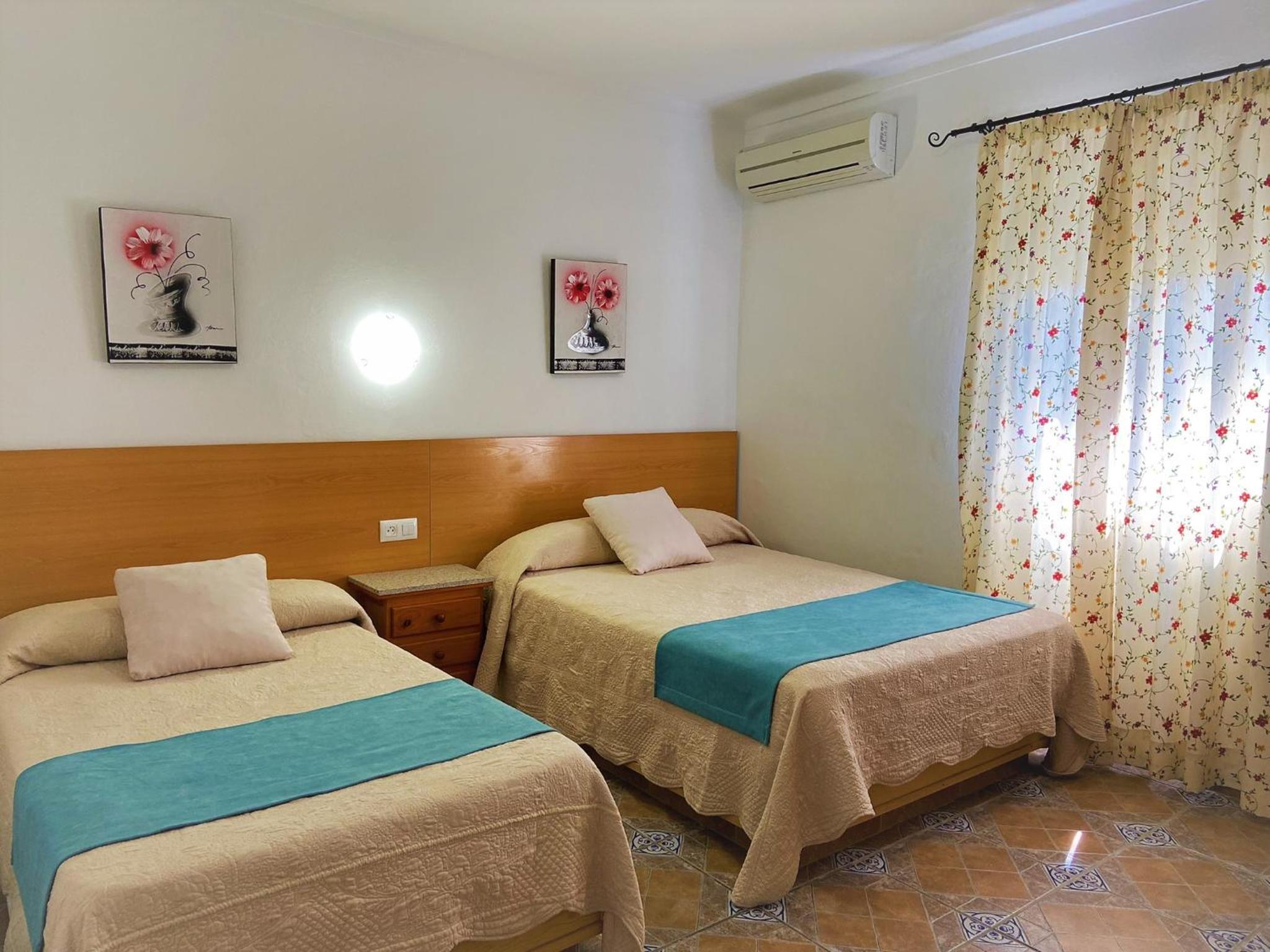 Apartamento con vista a la piscina