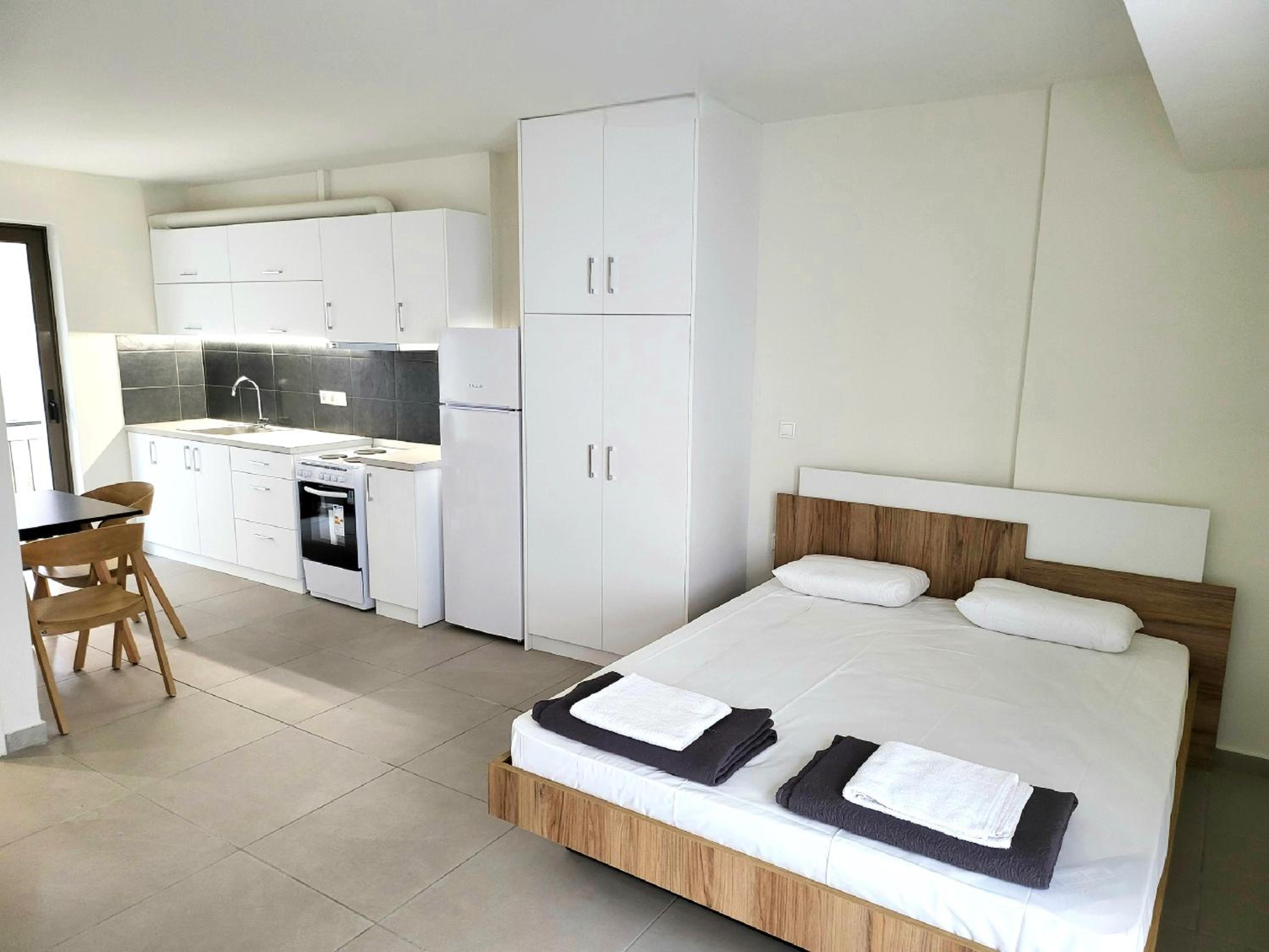 Studio With Sofa Bed