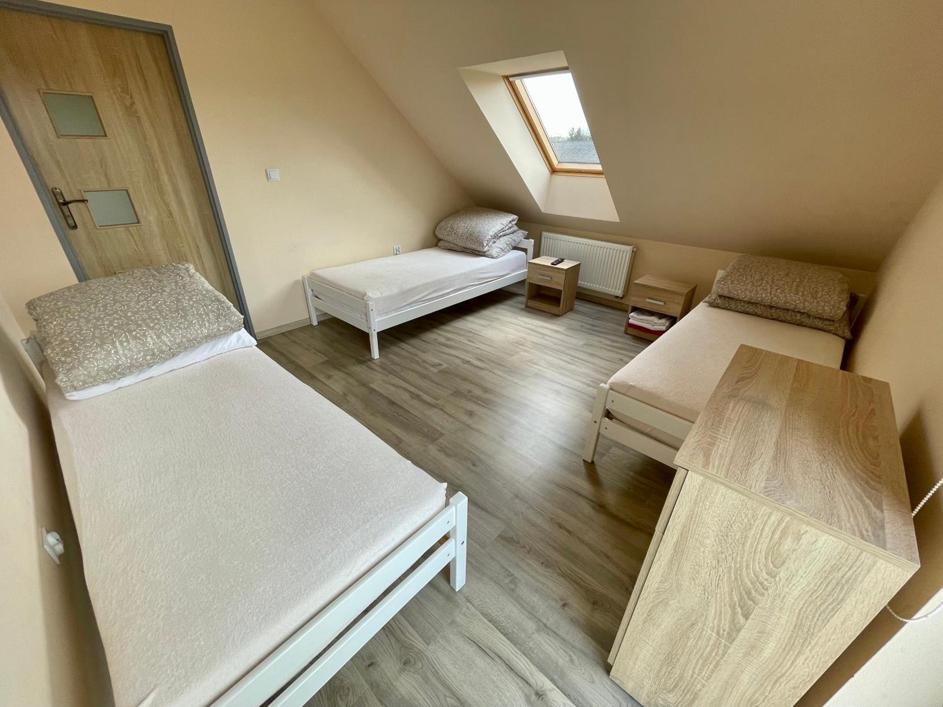 Triple Room - Photo 2