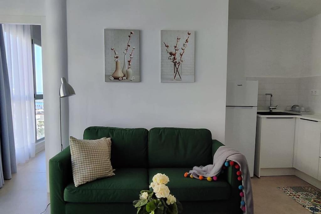 One-Bedroom Apartment photo 2