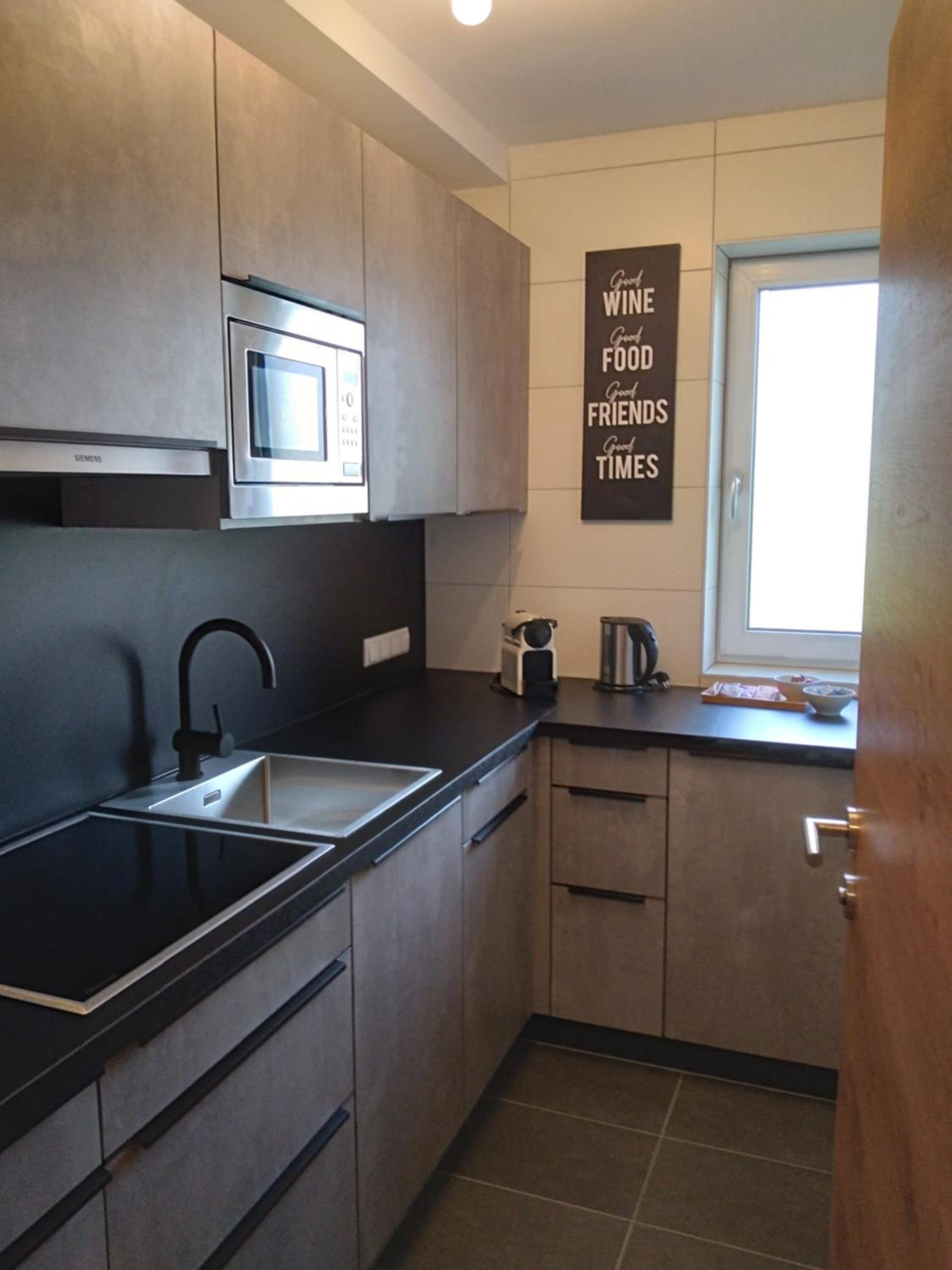 Apartment - Ground Floor photo 3