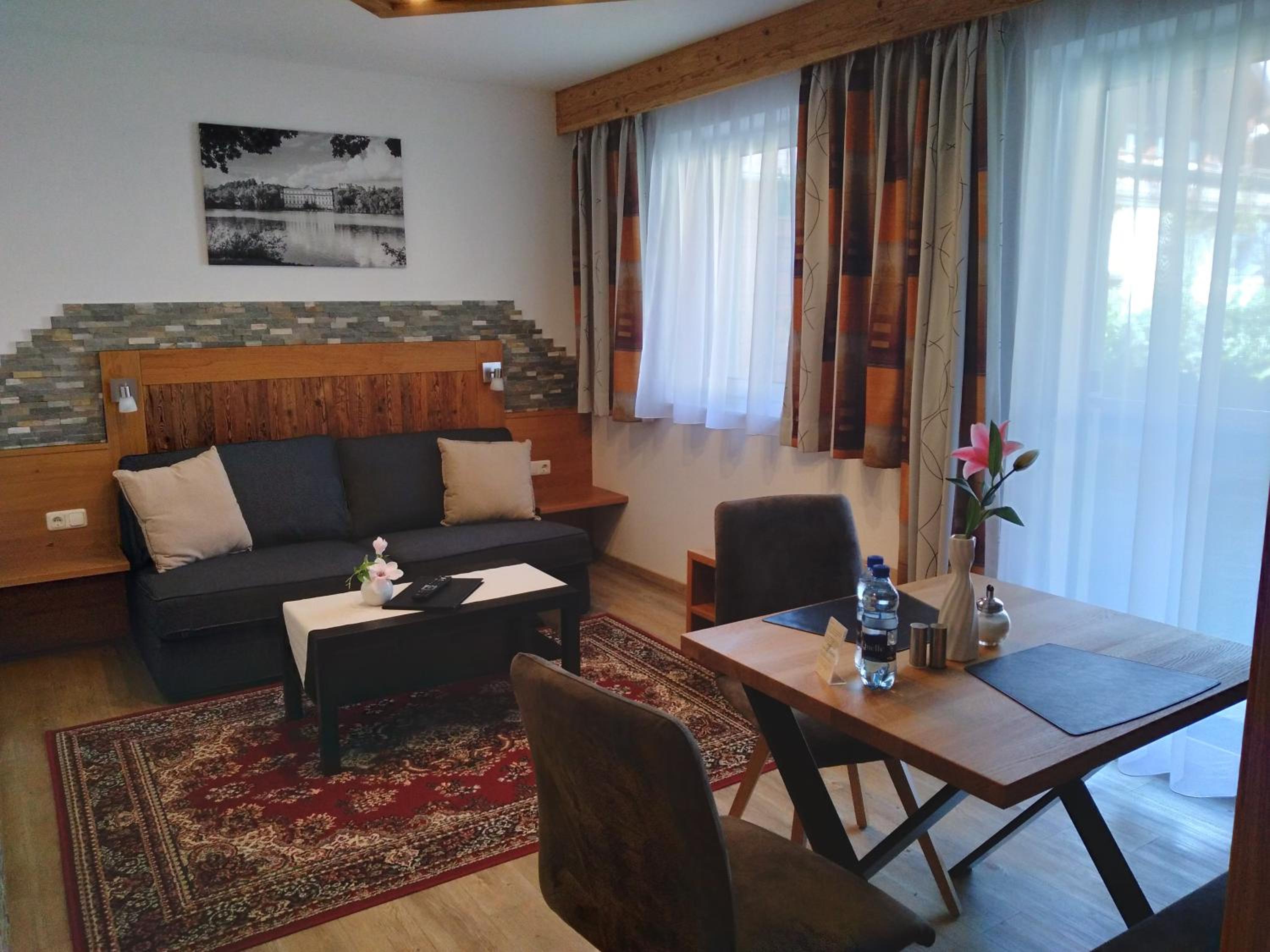 Apartment - Ground Floor photo 2