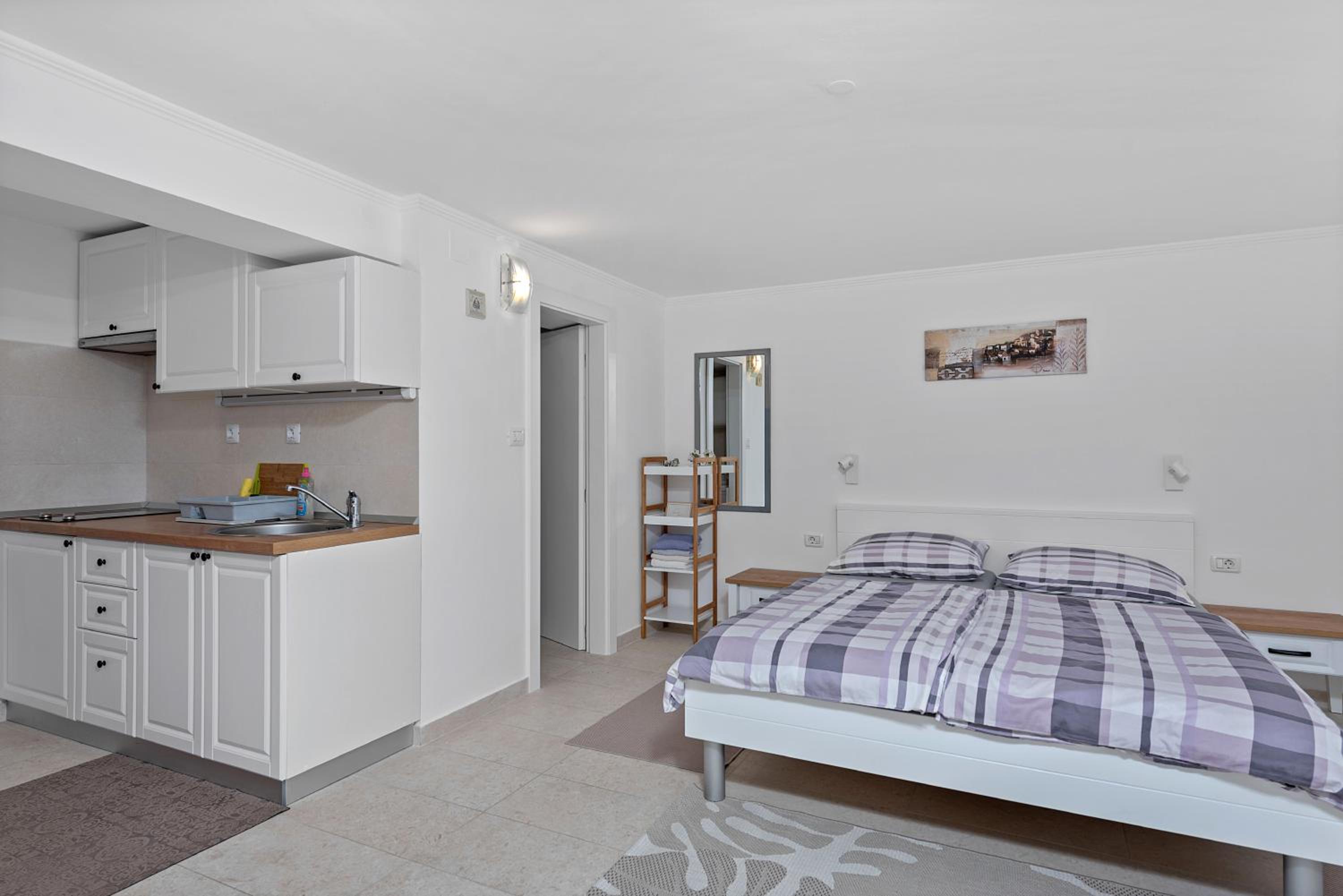 Studio Apartment with Terrace and Sea View photo 1