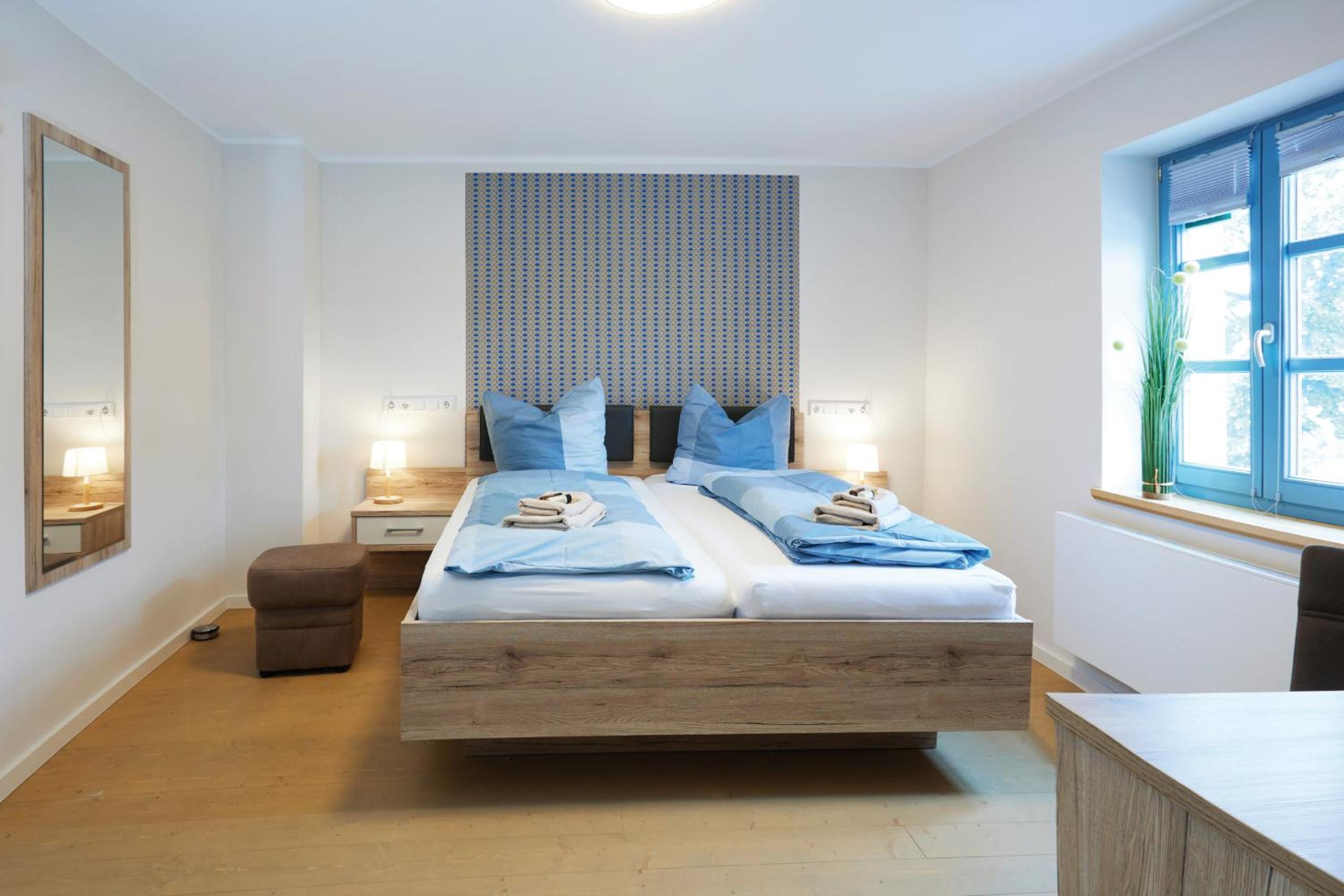 Large Double Room photo 1