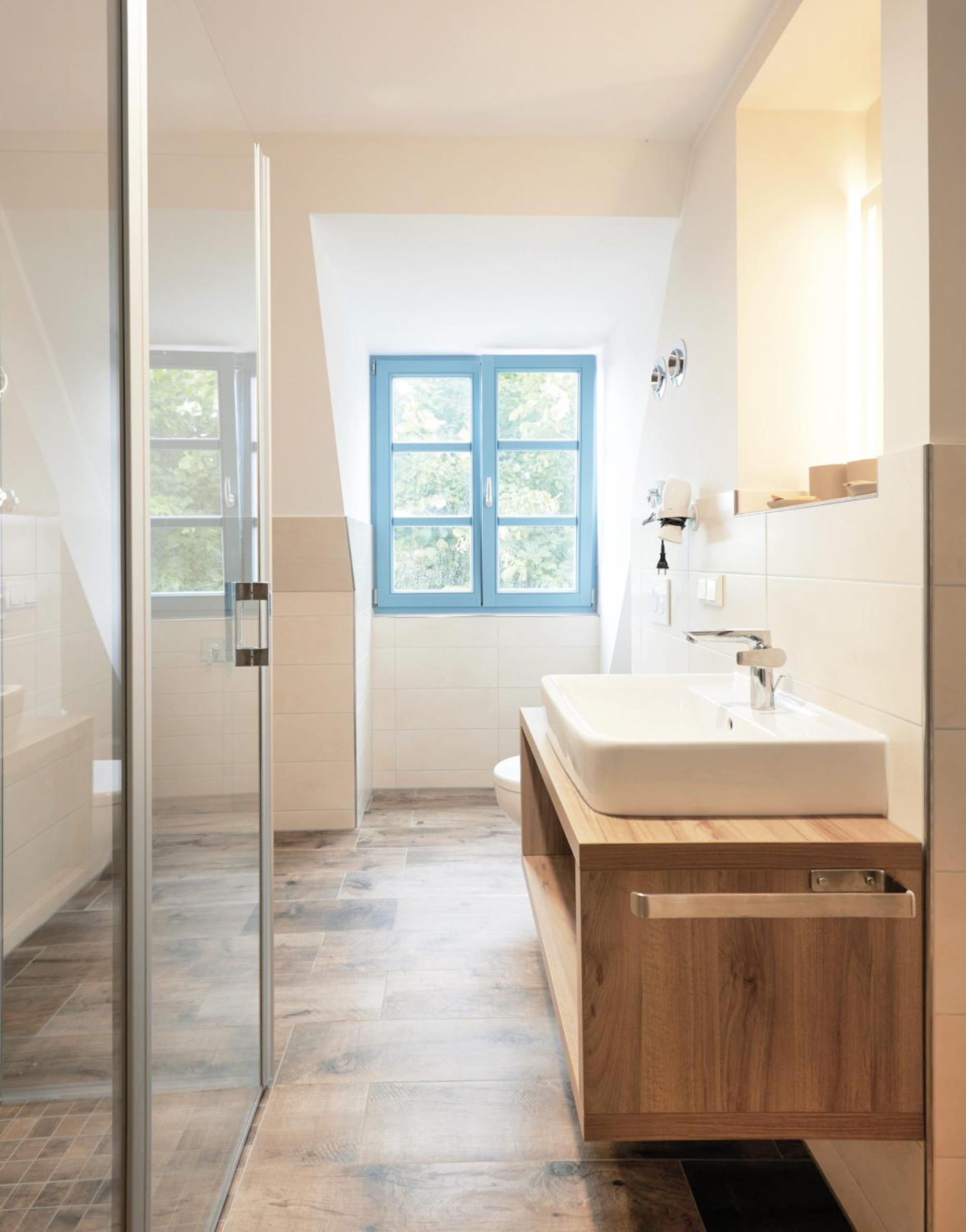Single Room with Private External Bathroom photo 2