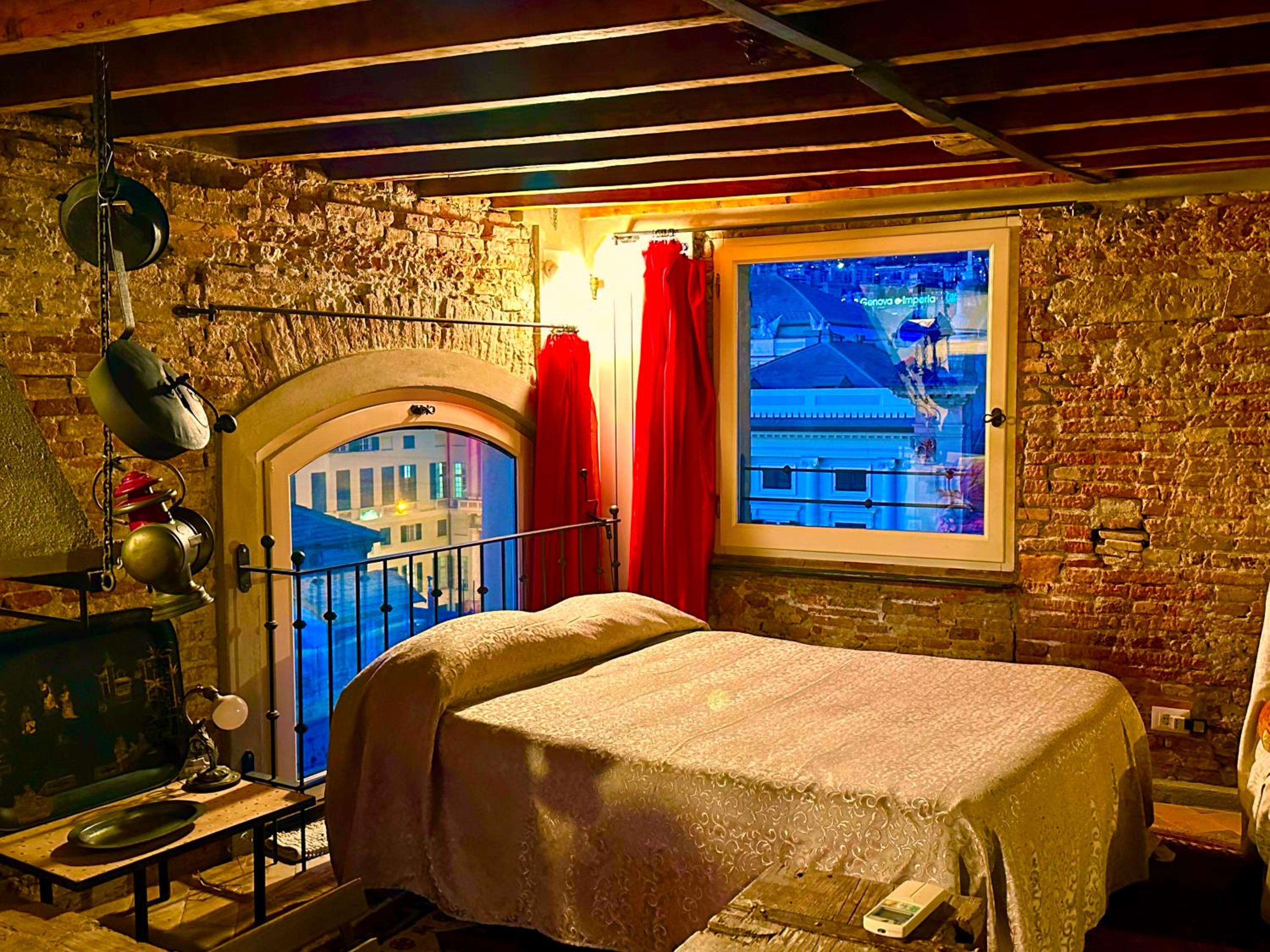 Family Suite with Balcony photo 1