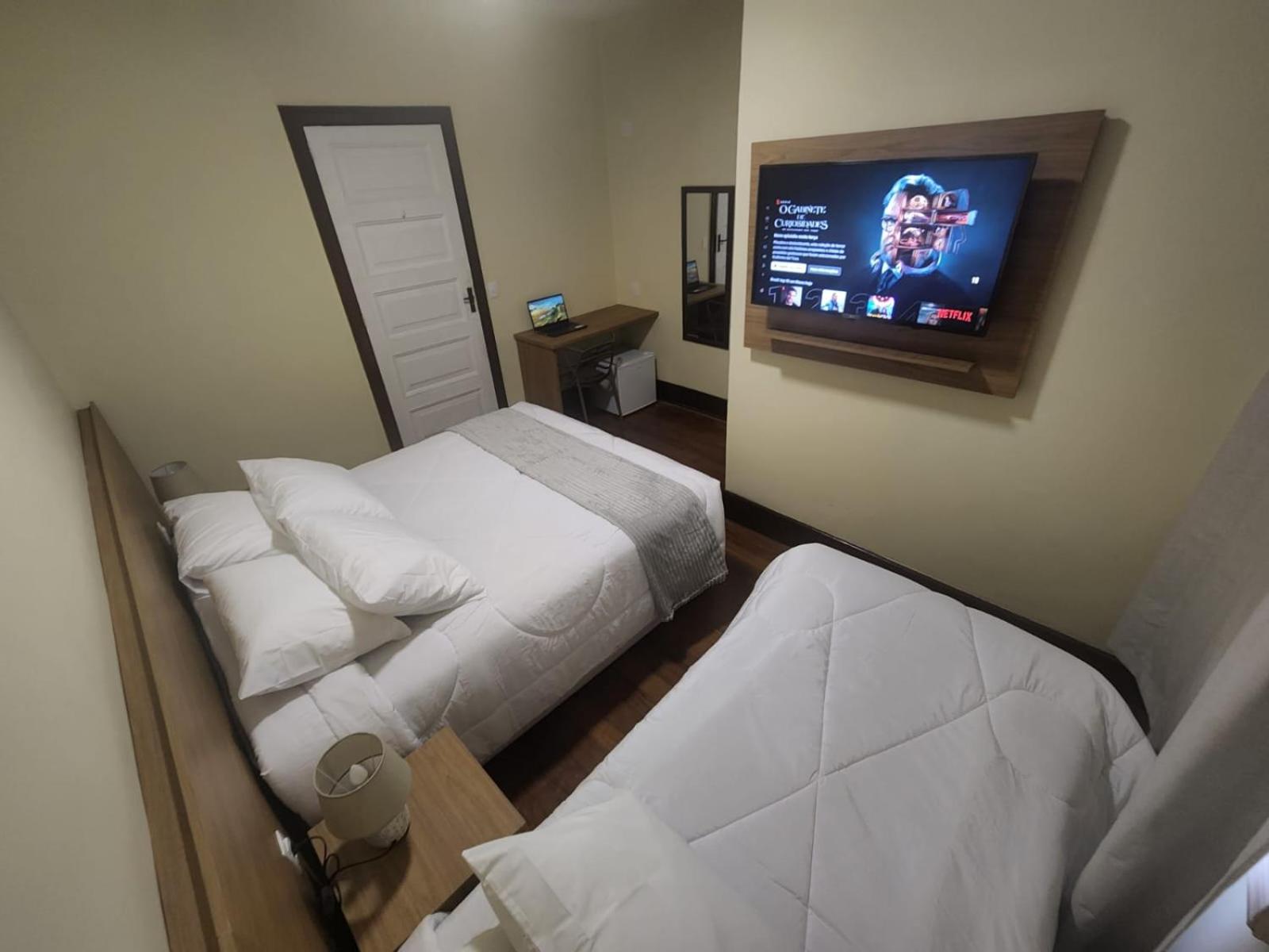 Standard Triple Room - Photo 1