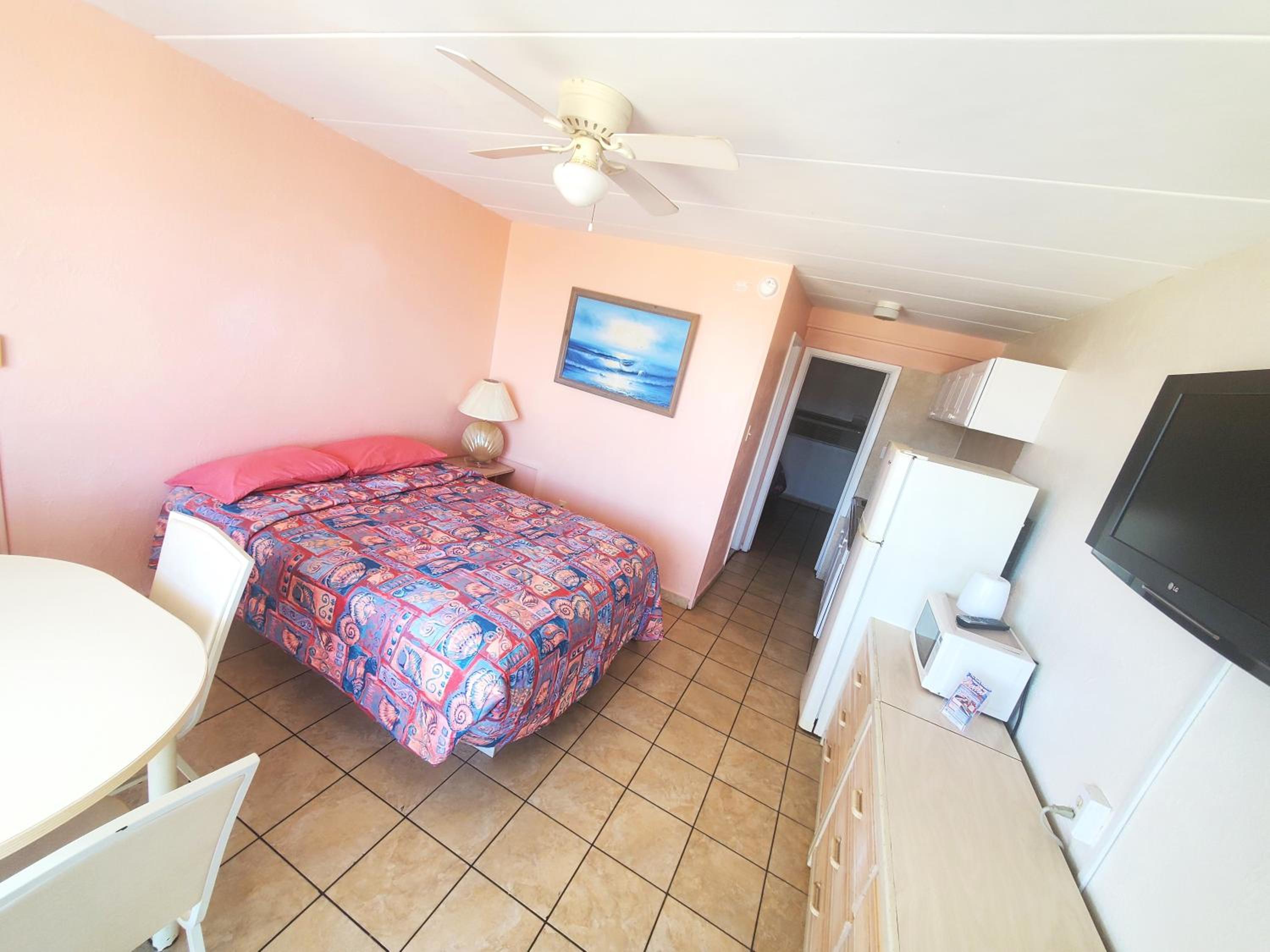 Superior King Suite photo 3