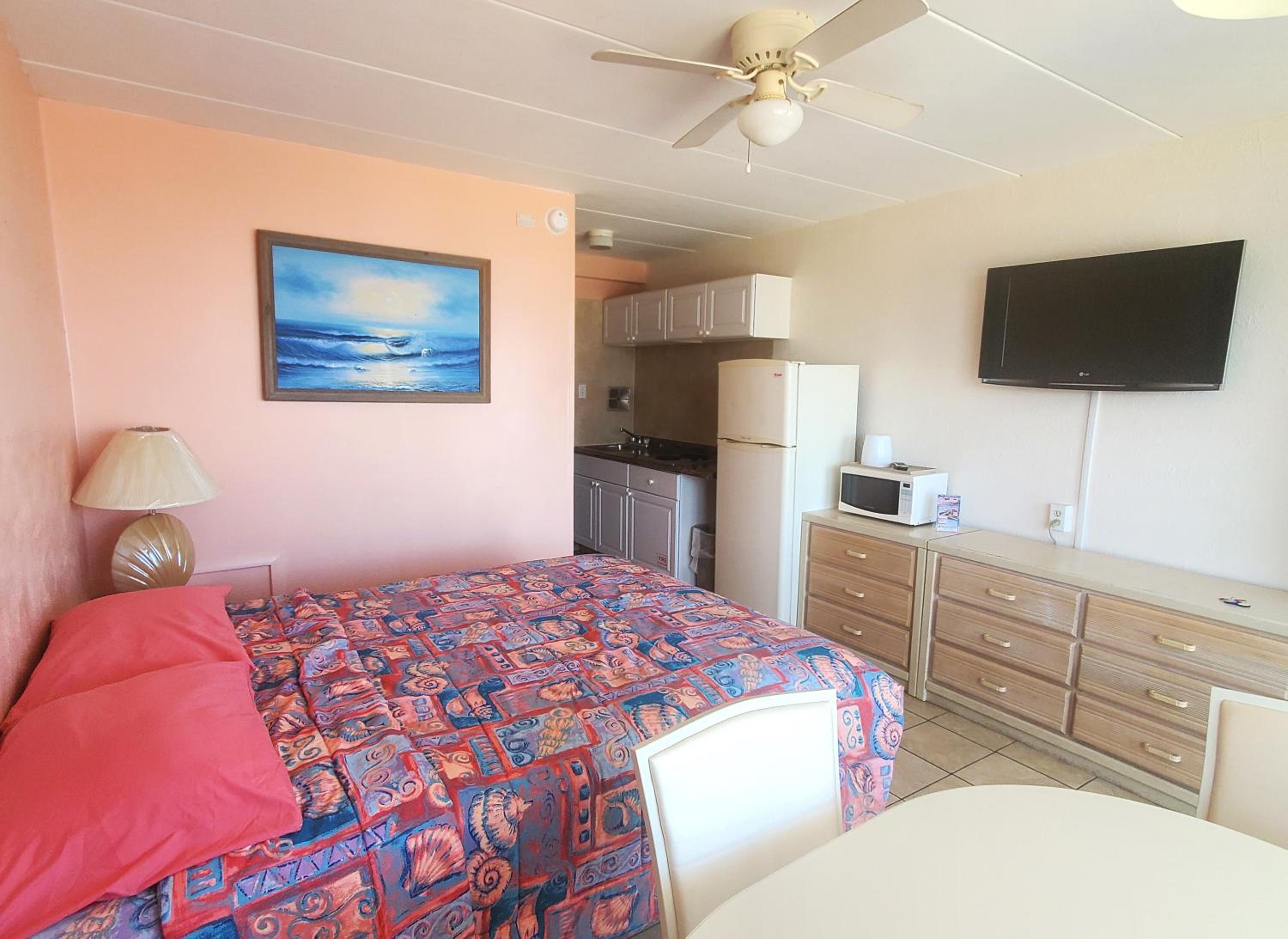 Superior King Suite photo 1