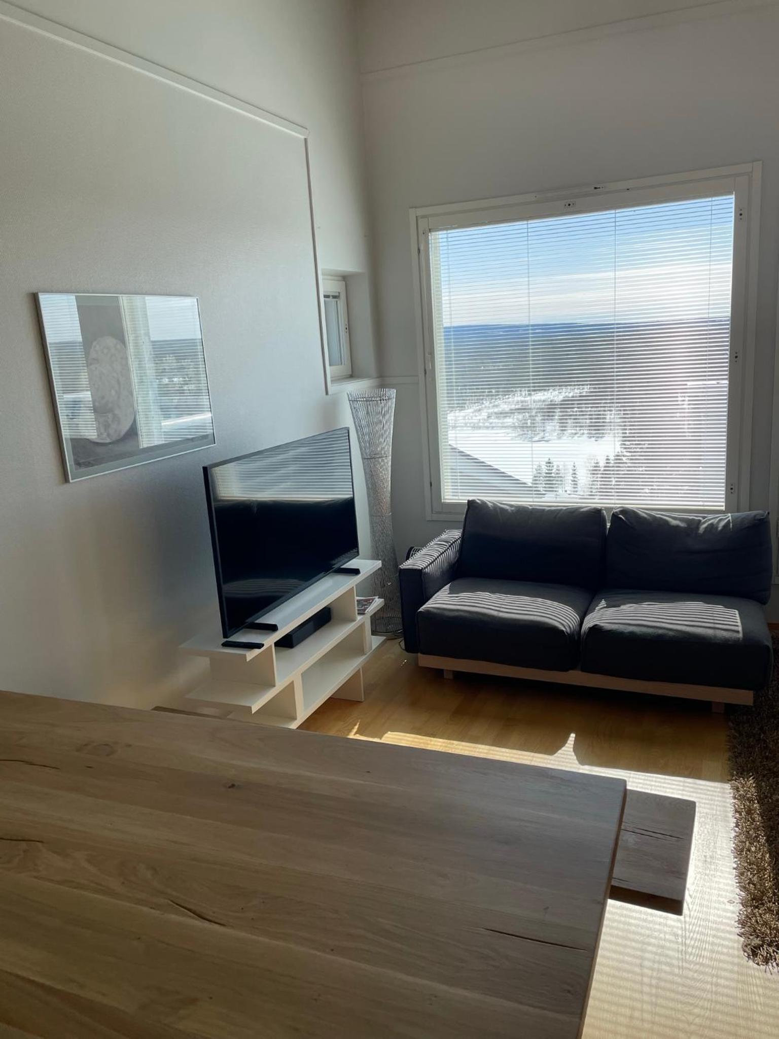 One-Bedroom Apartment photo 3