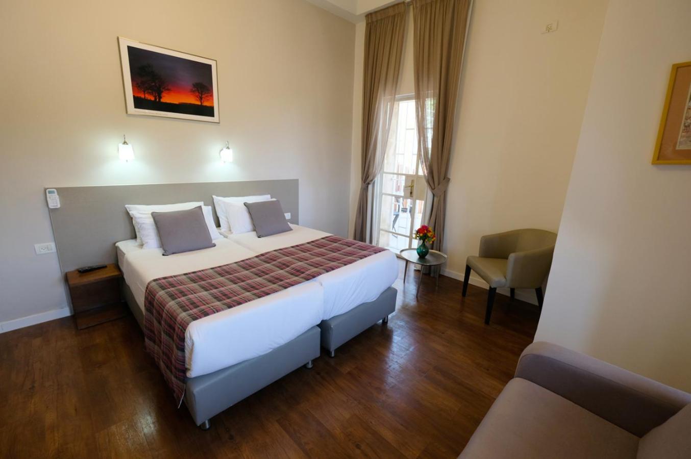 Junior Suite with Balcony