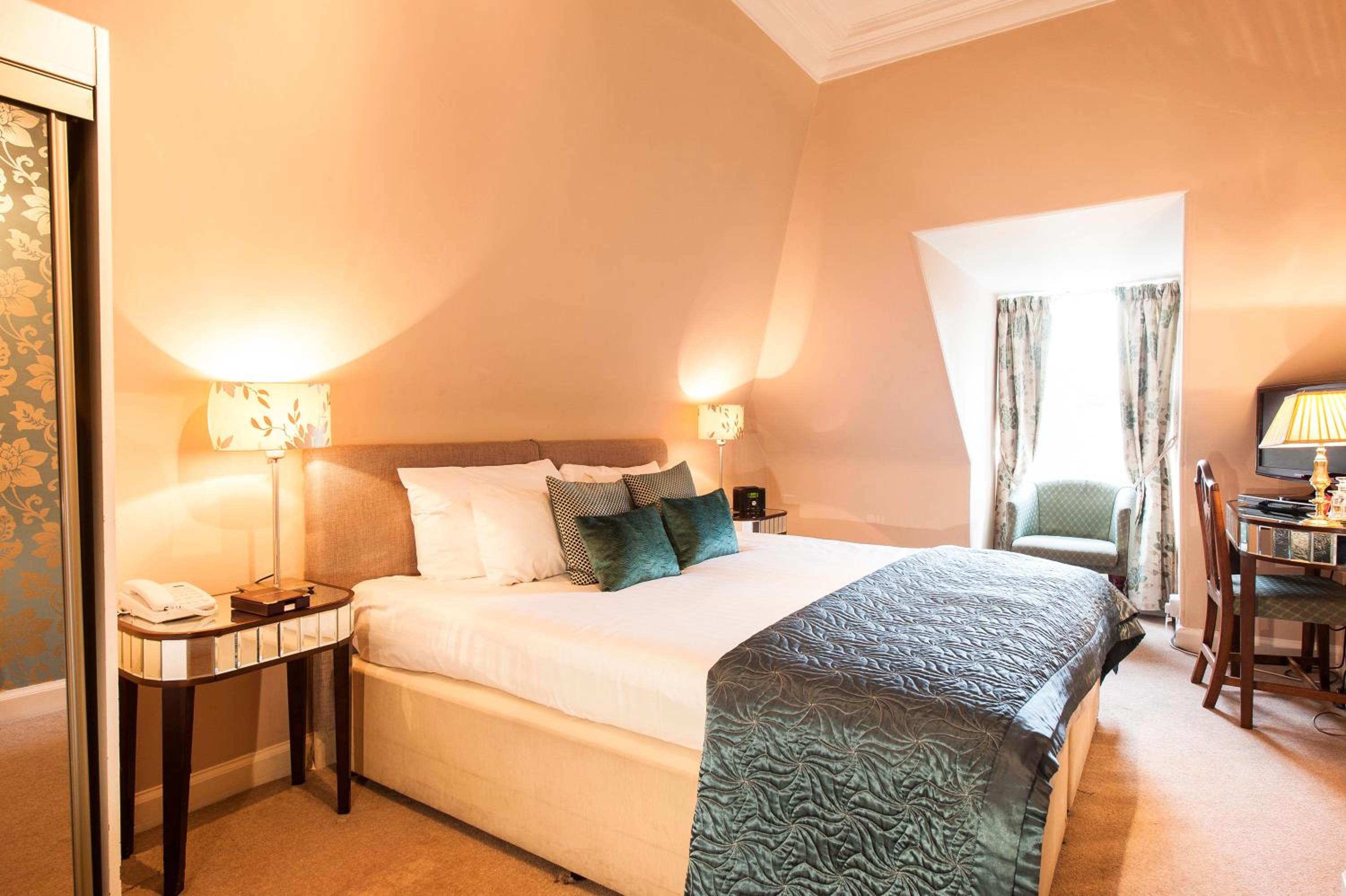 Classic Double or Twin Room - Photo 2