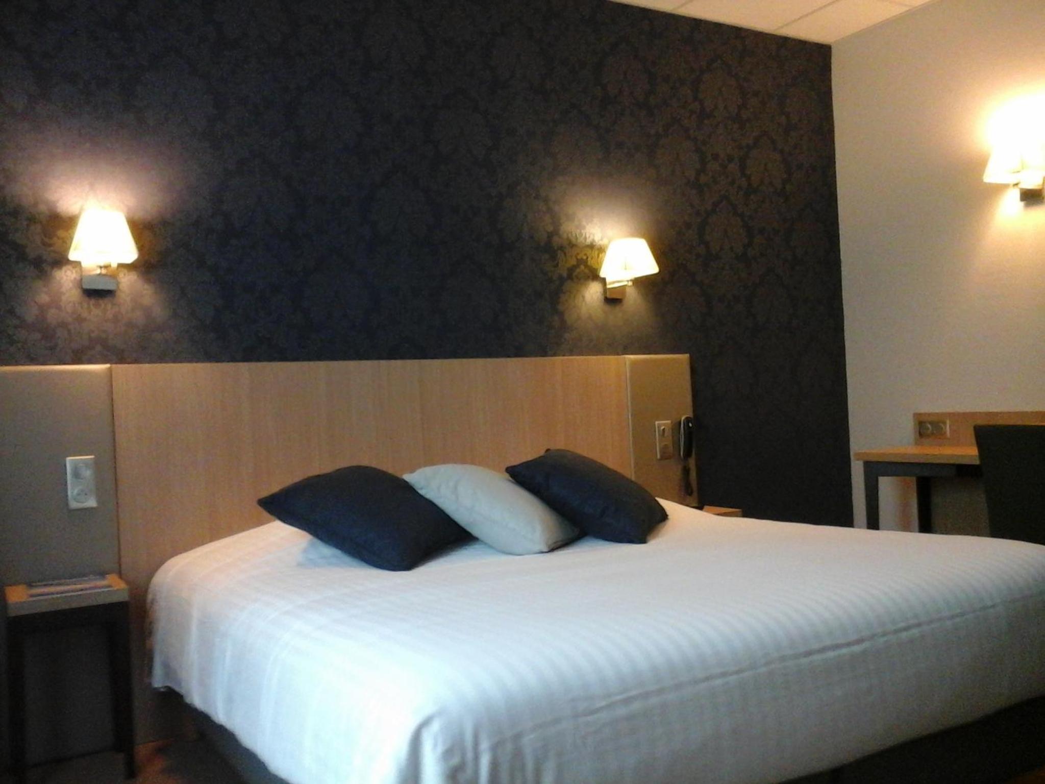 Triple Room - Photo 7